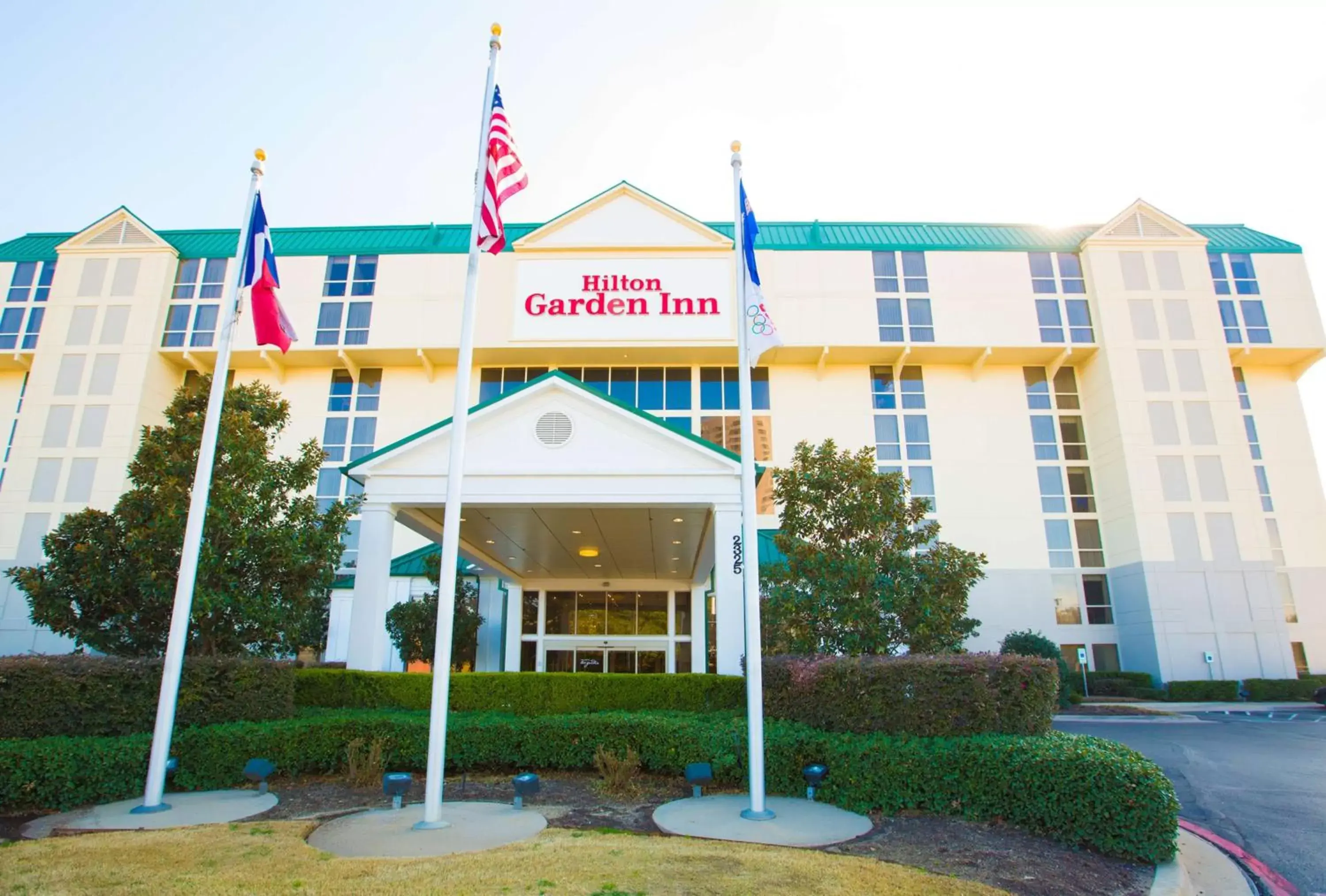 Property Building in Hilton Garden Inn Dallas/Market Center