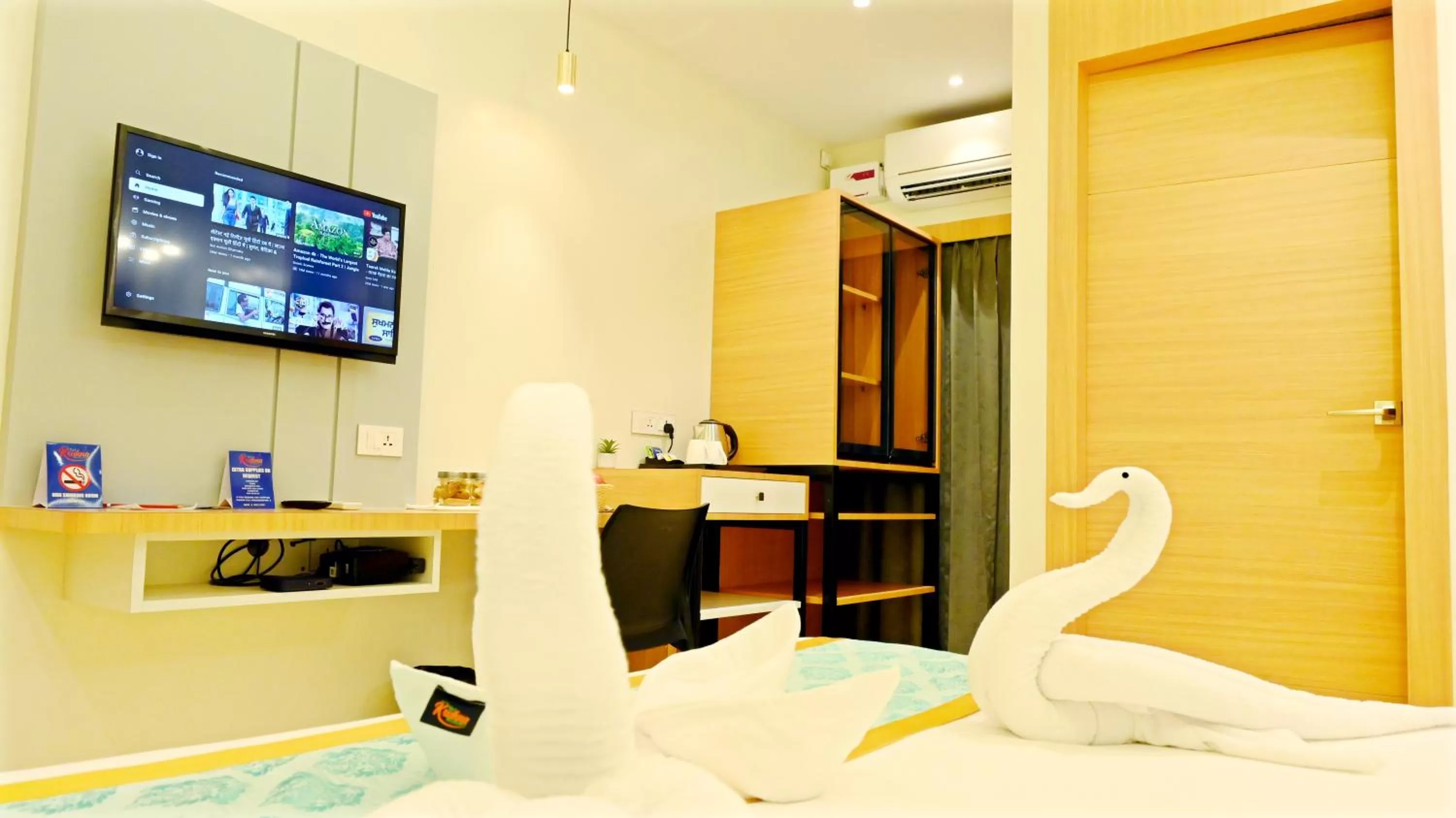 TV and multimedia in Hotel Sri Krishna Residency