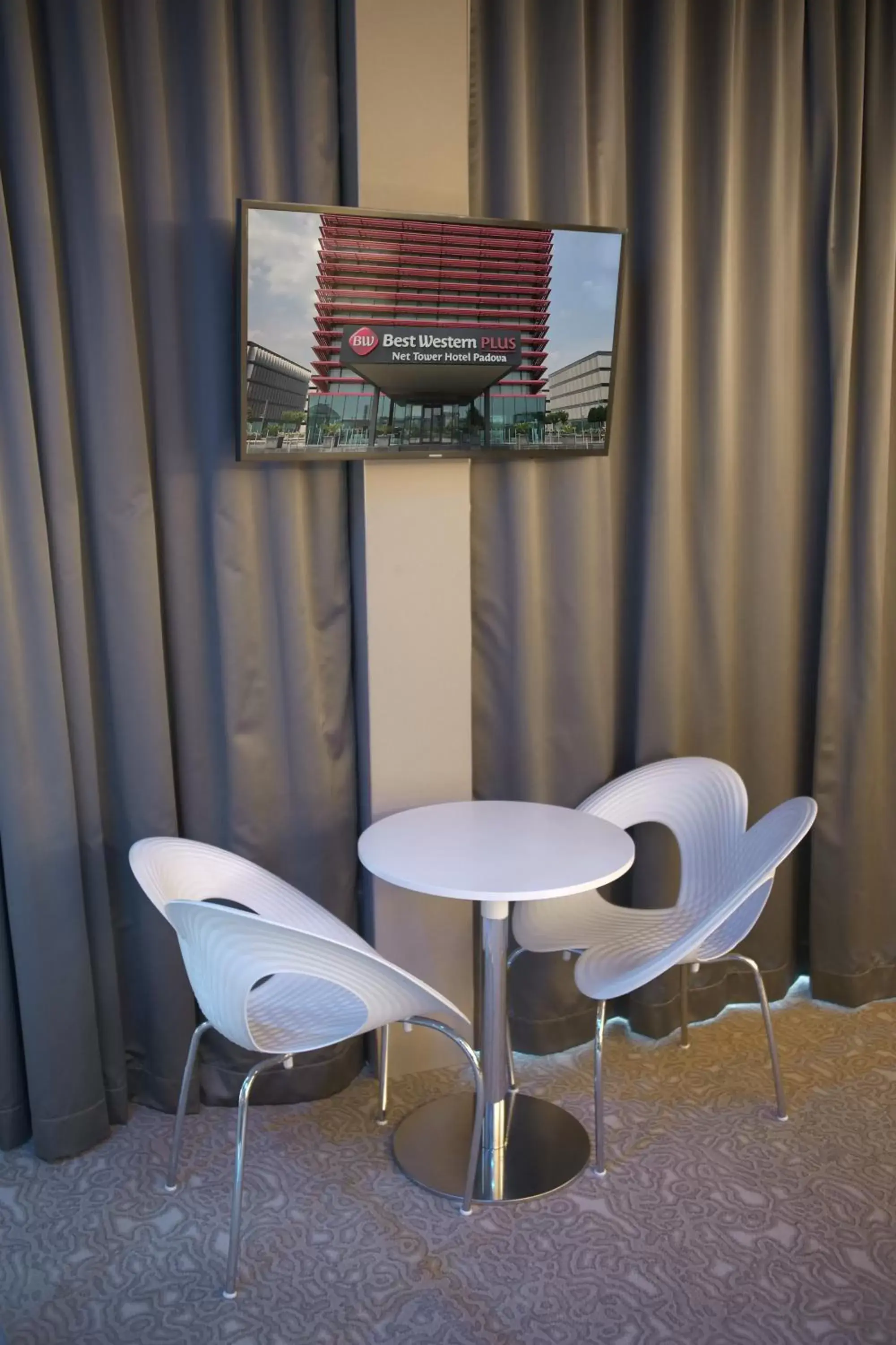 Living room, Seating Area in Best Western Plus Net Tower Hotel Padova