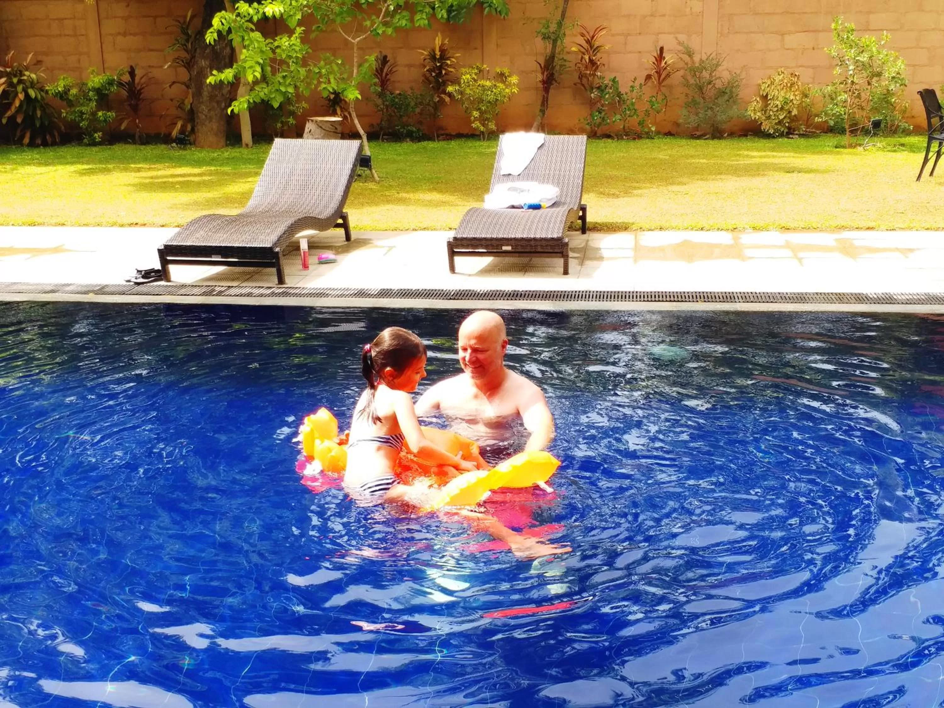Swimming pool in Honey Tree Polonnaruwa