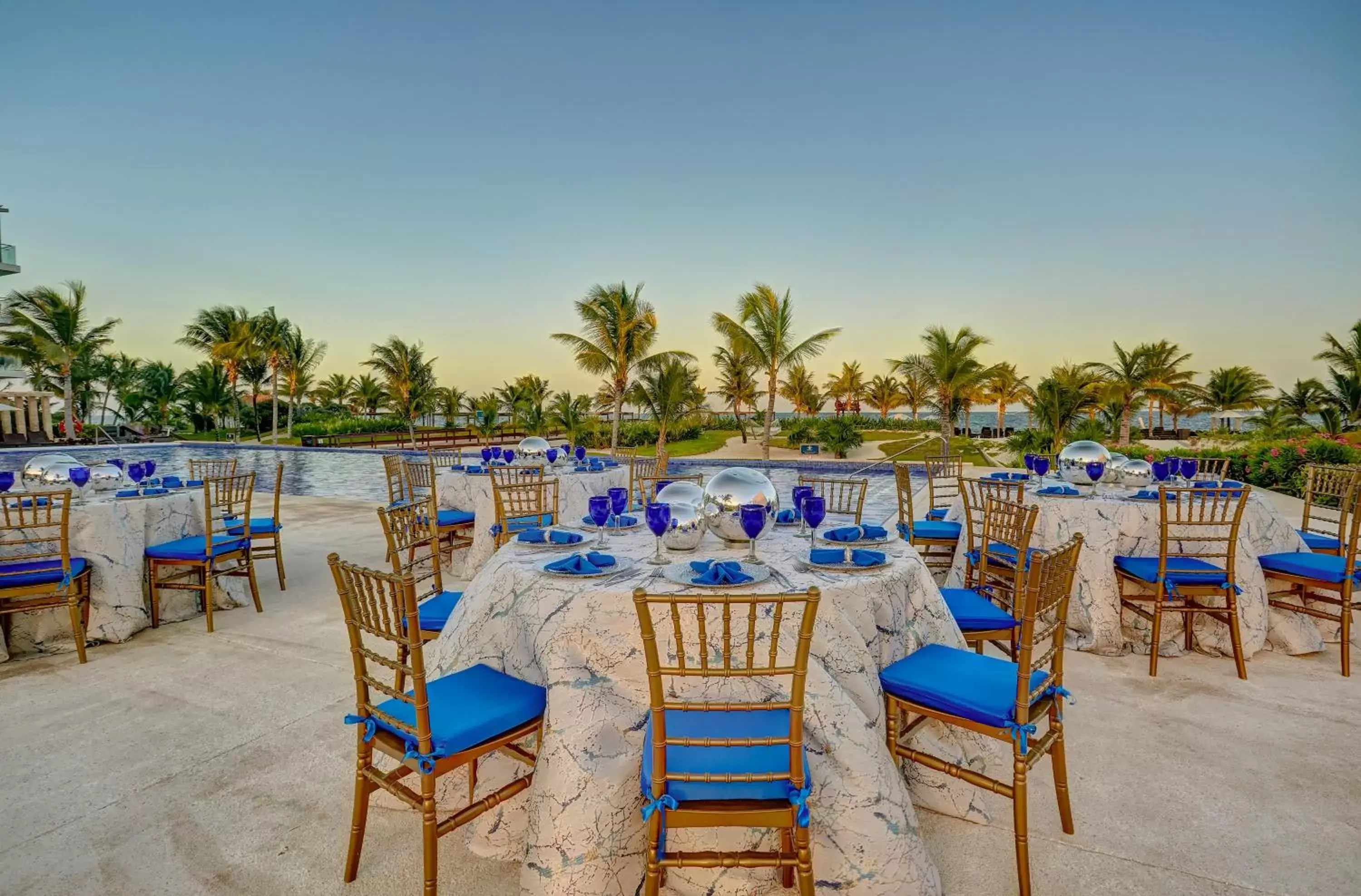 Banquet/Function facilities, Pool View in Royalton Riviera Cancun, An Autograph Collection All-Inclusive Resort & Casino