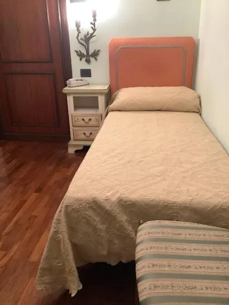 Bed in Hotel Savona