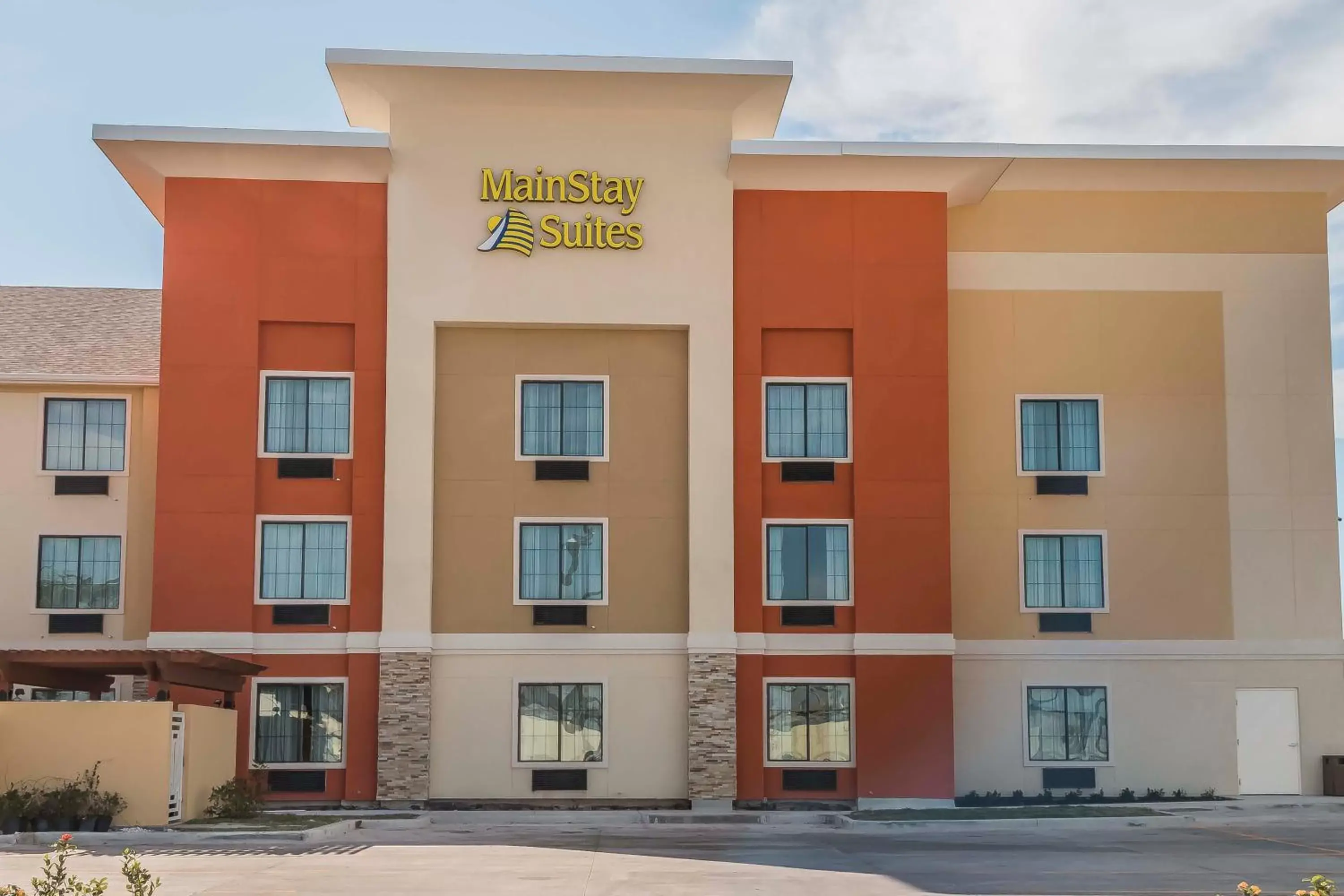 Property Building in MainStay Suites Edinburg