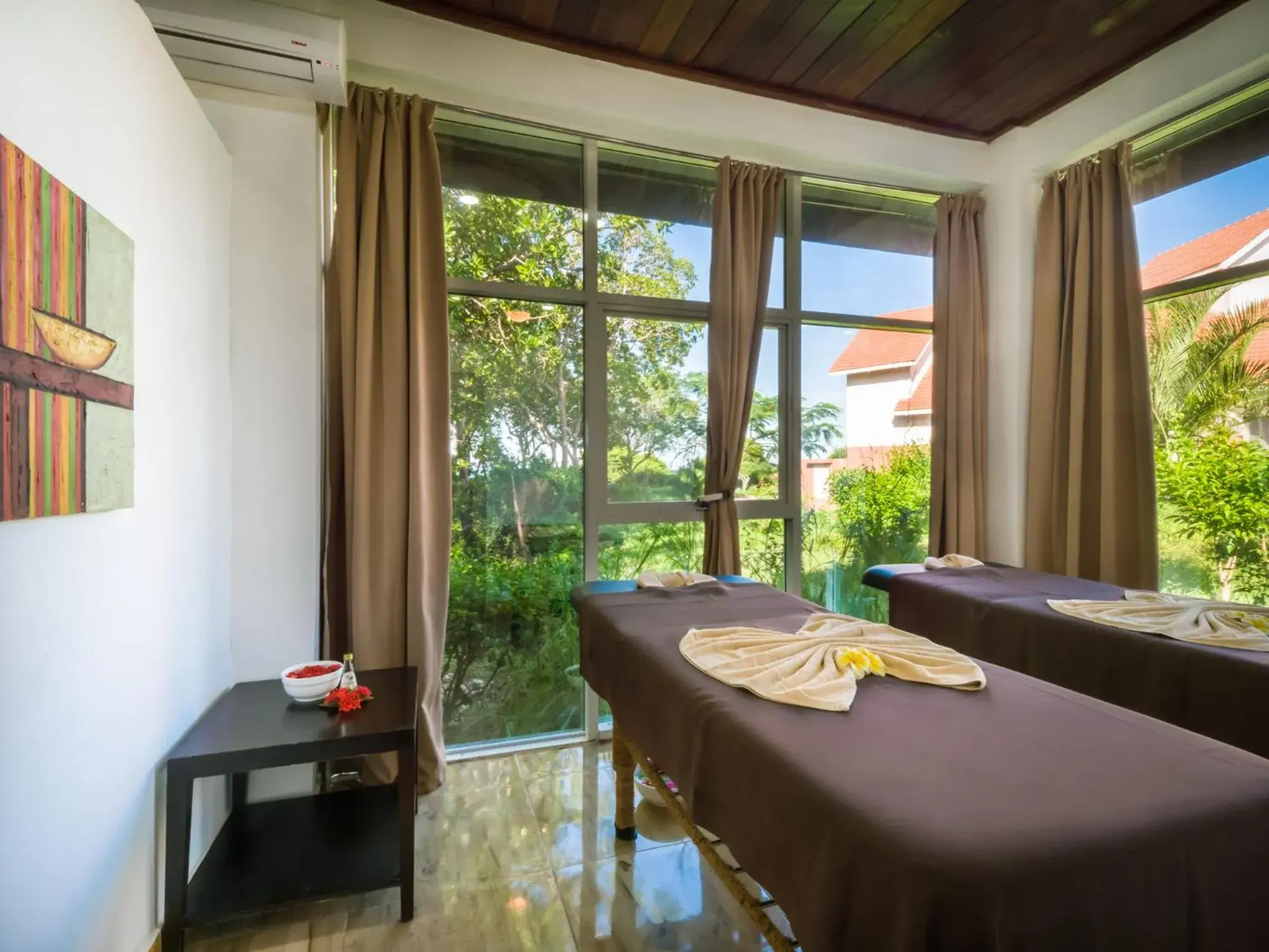Massage in Azao Resort & Spa