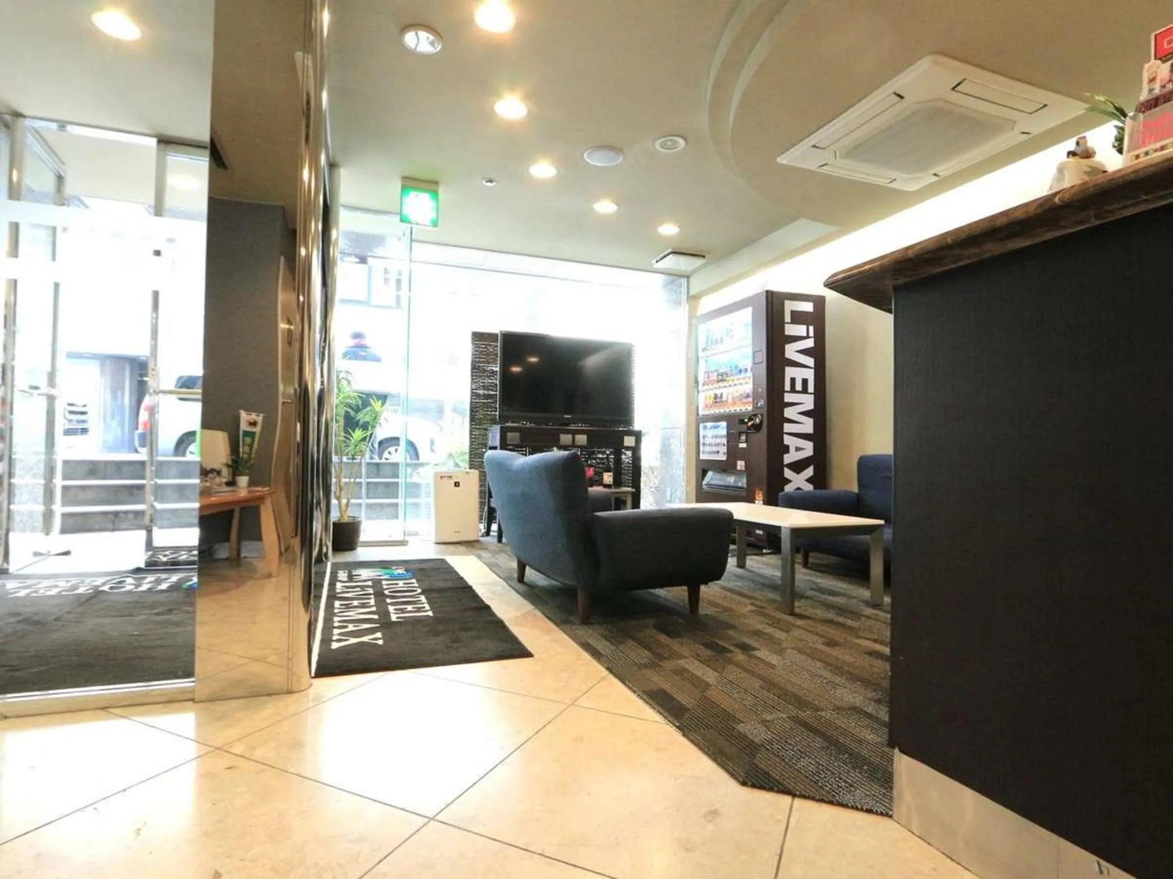 Lobby or reception in HOTEL LiVEMAX BUDGET Shinbashi