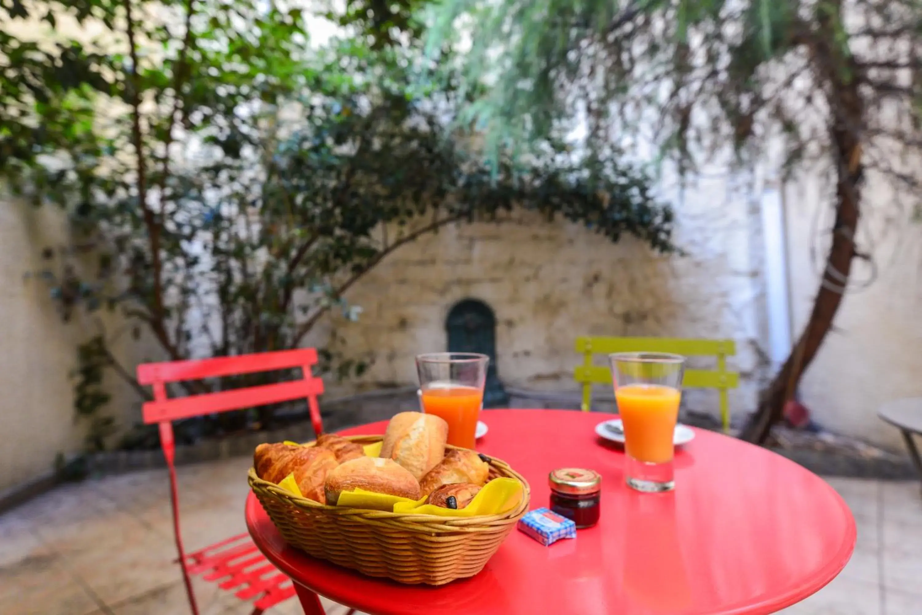 Food and drinks, Breakfast in Pavillon de Montmartre