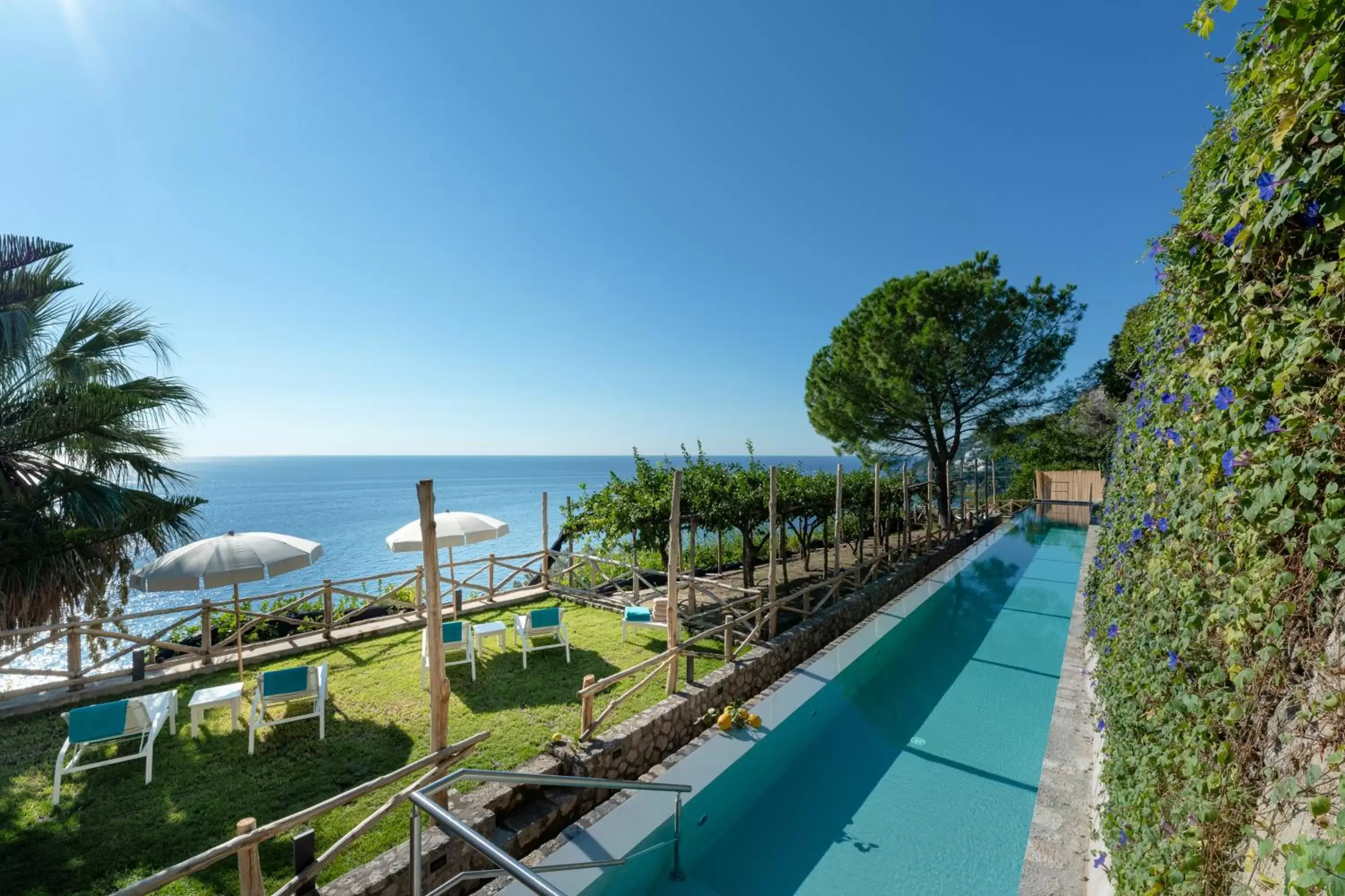 Pool View in Hotel Santa Caterina