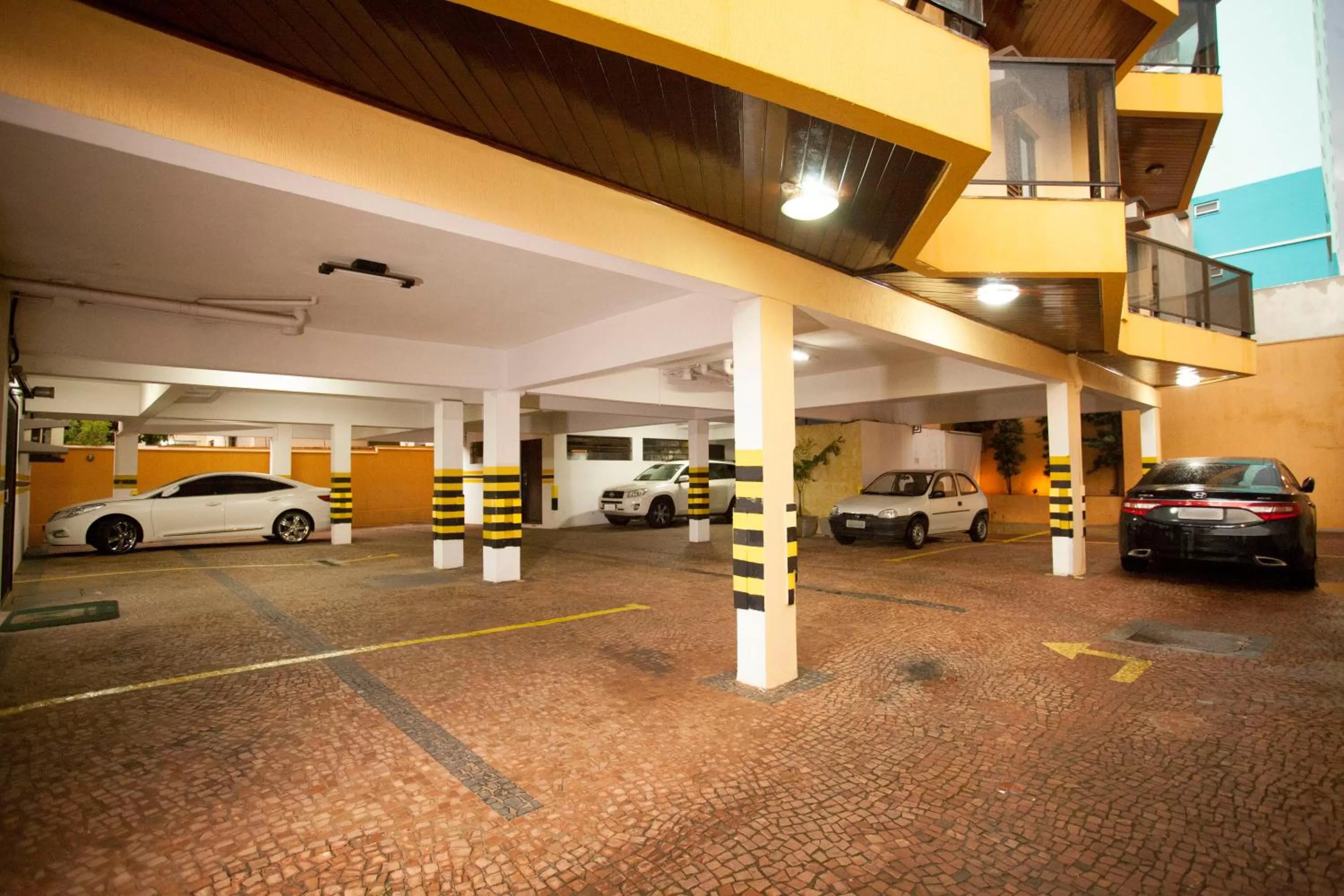 Area and facilities in Indaiá Hotel Residence