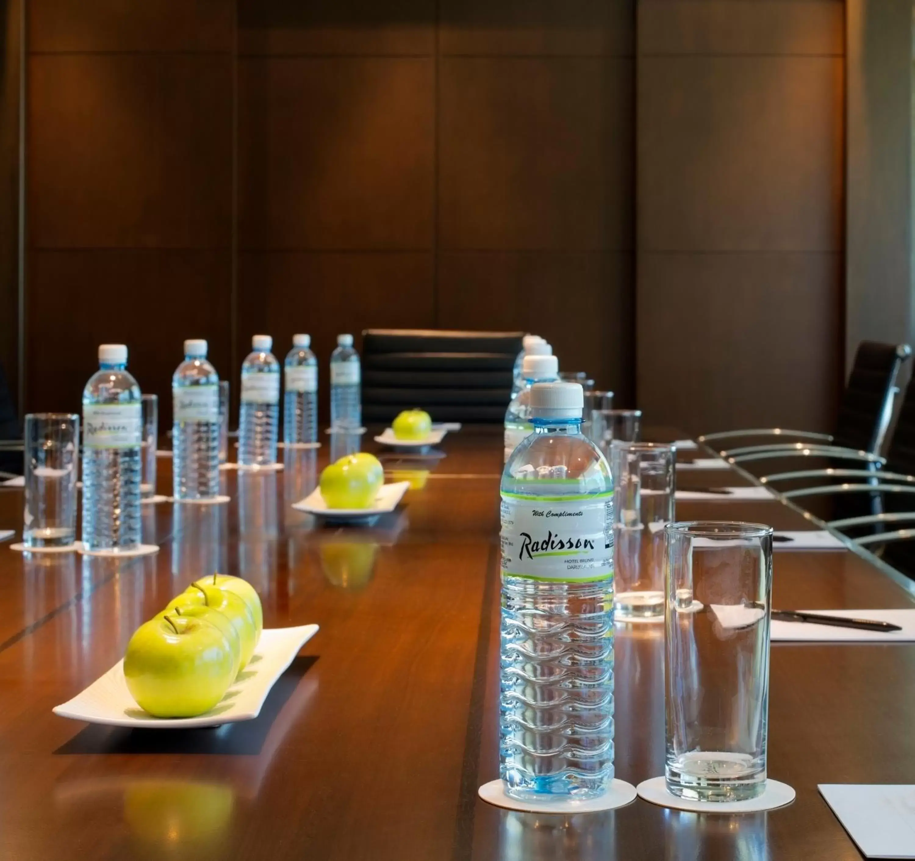 Business facilities in Radisson Hotel Brunei Darussalam