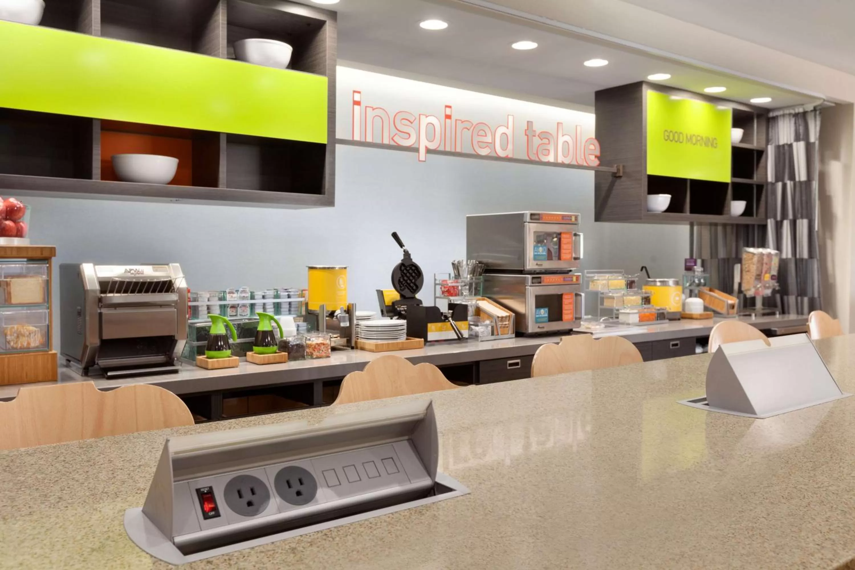 Buffet breakfast in Home2 Suites By Hilton El Paso Airport