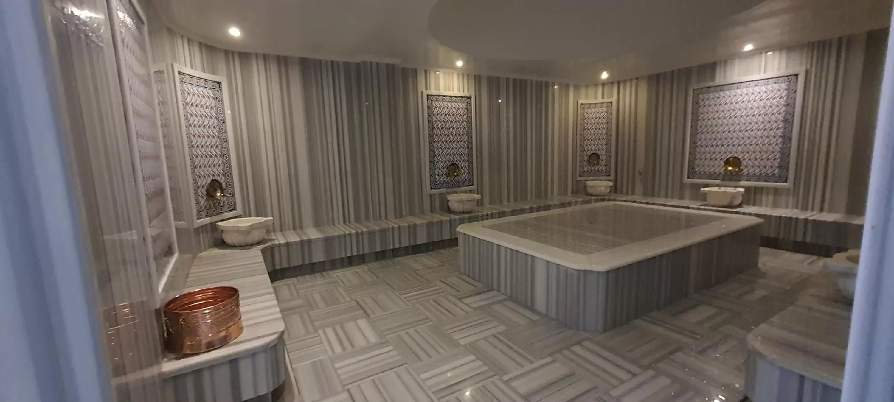 Public Bath, Spa/Wellness in Ramada Plaza by Wyndham Silivri