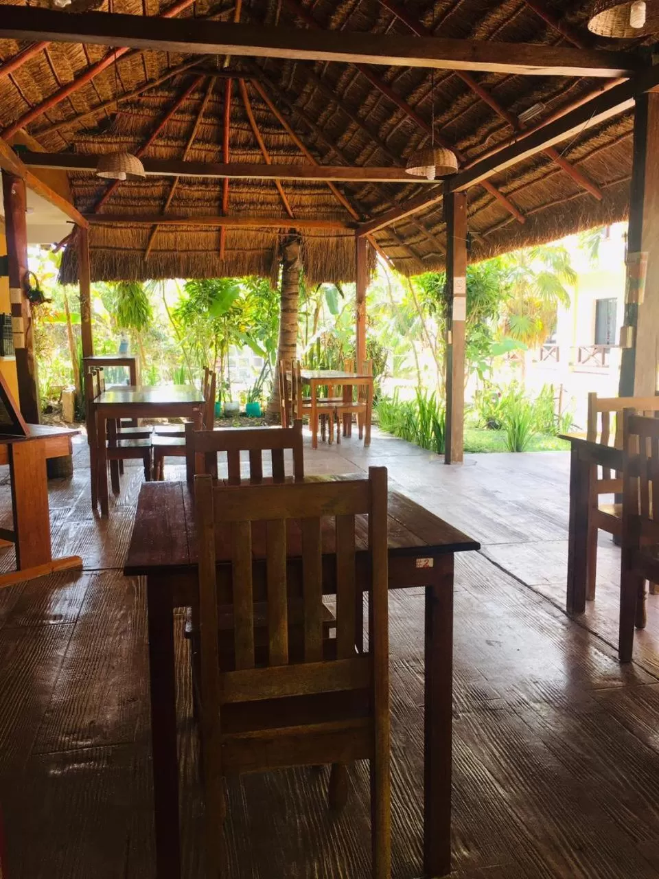 Restaurant/places to eat in Hotel Maya Balam
