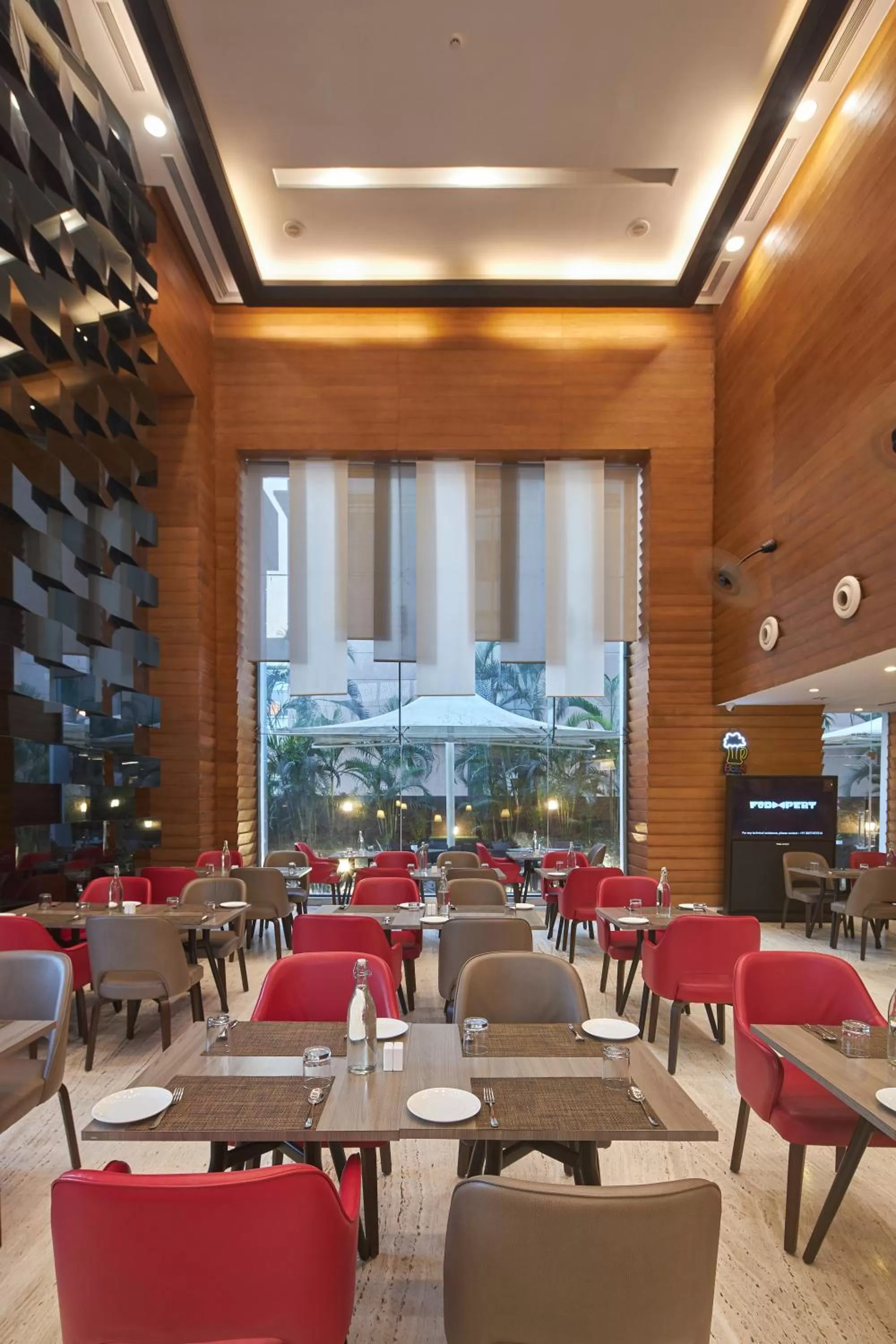 Restaurant/places to eat in Royal Orchid Central Grazia, Navi Mumbai