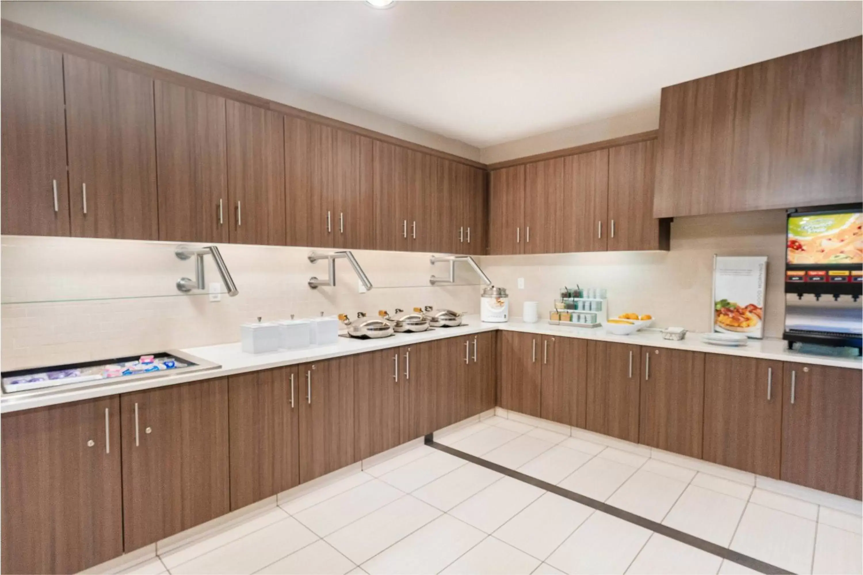 Breakfast, Kitchen/Kitchenette in Residence Inn by Marriott Decatur Forsyth