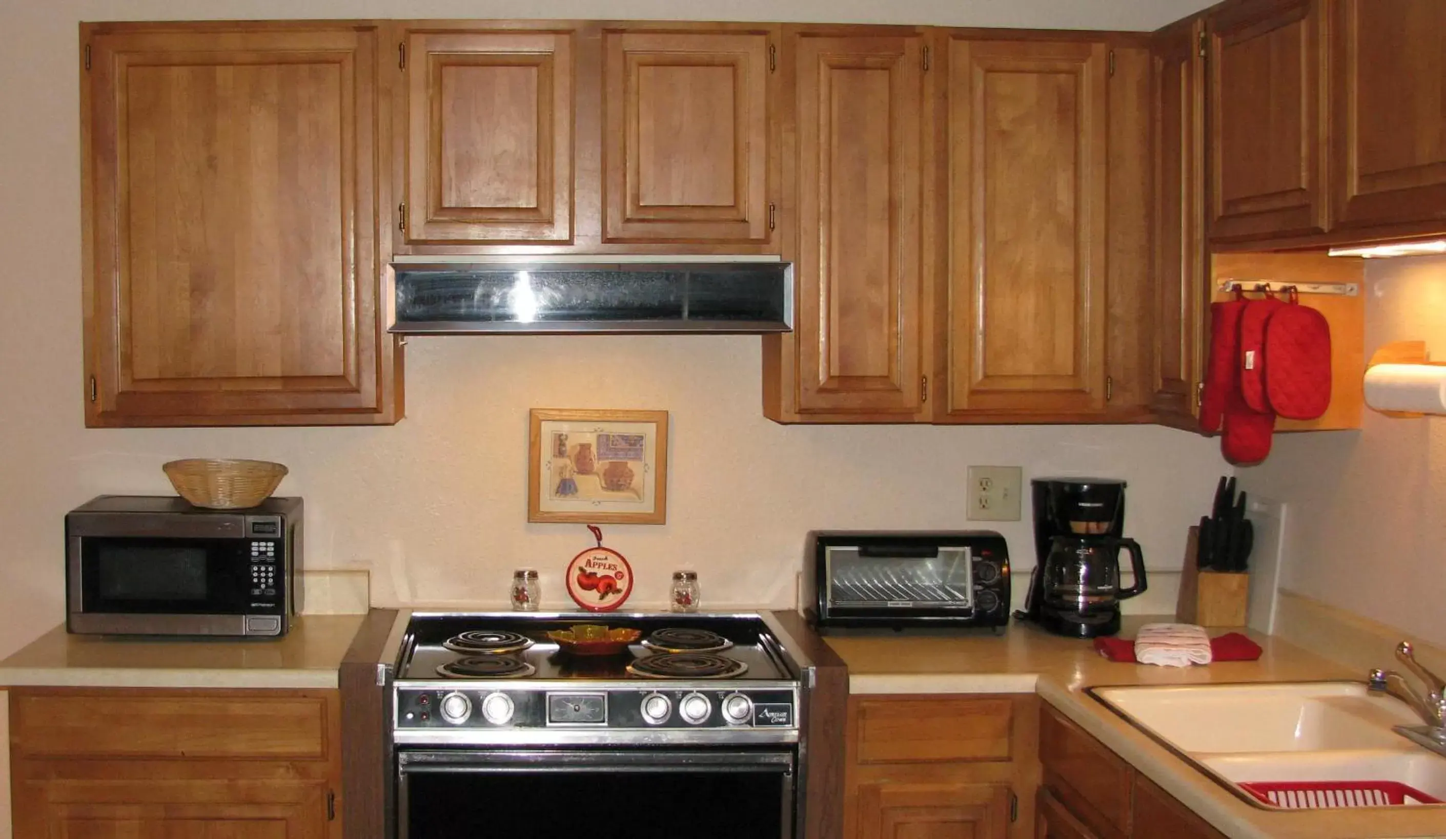 Other, Kitchen/Kitchenette in Beaver Creek Inn