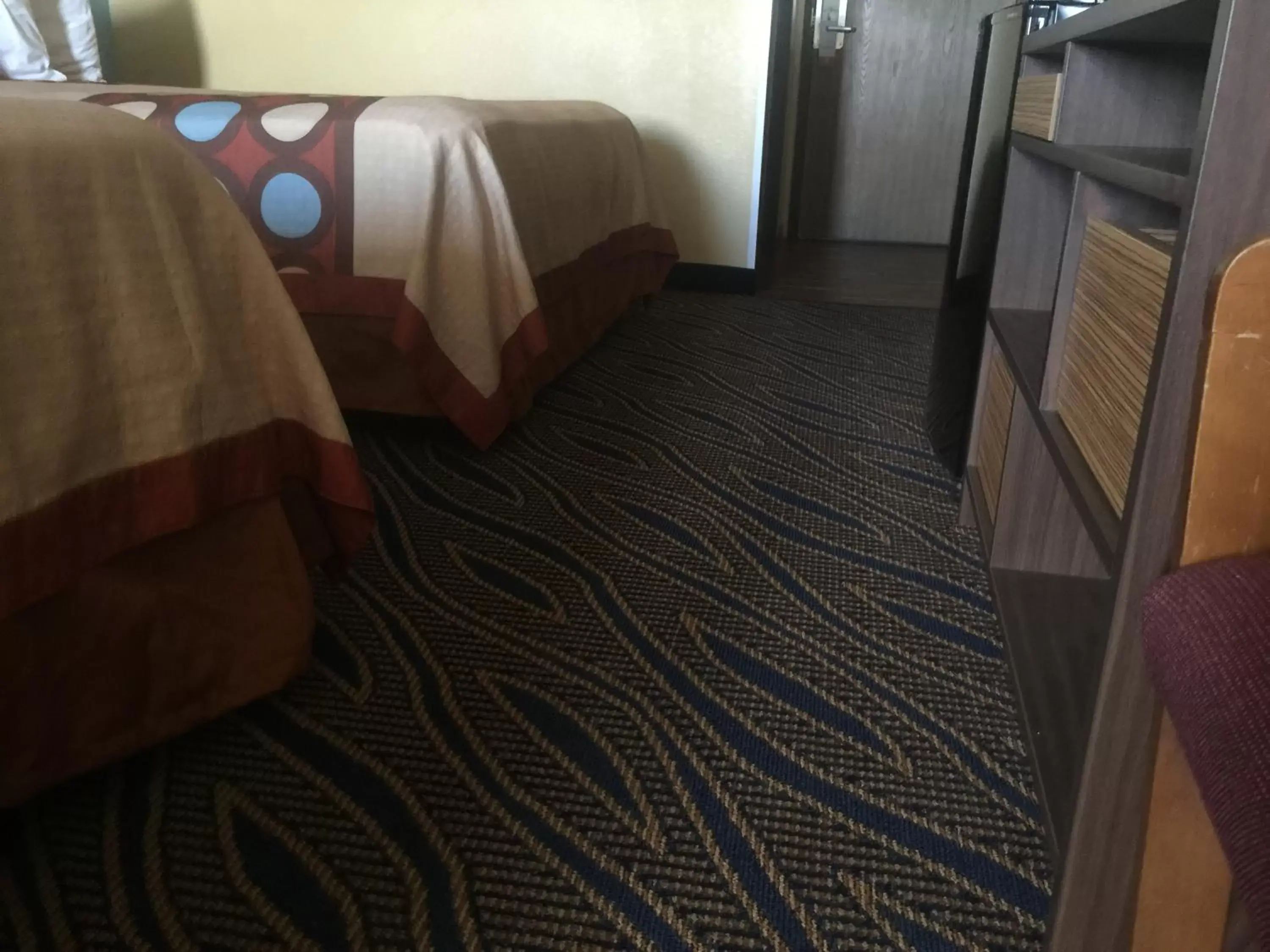 Bed in Super 8 by Wyndham Cedar City