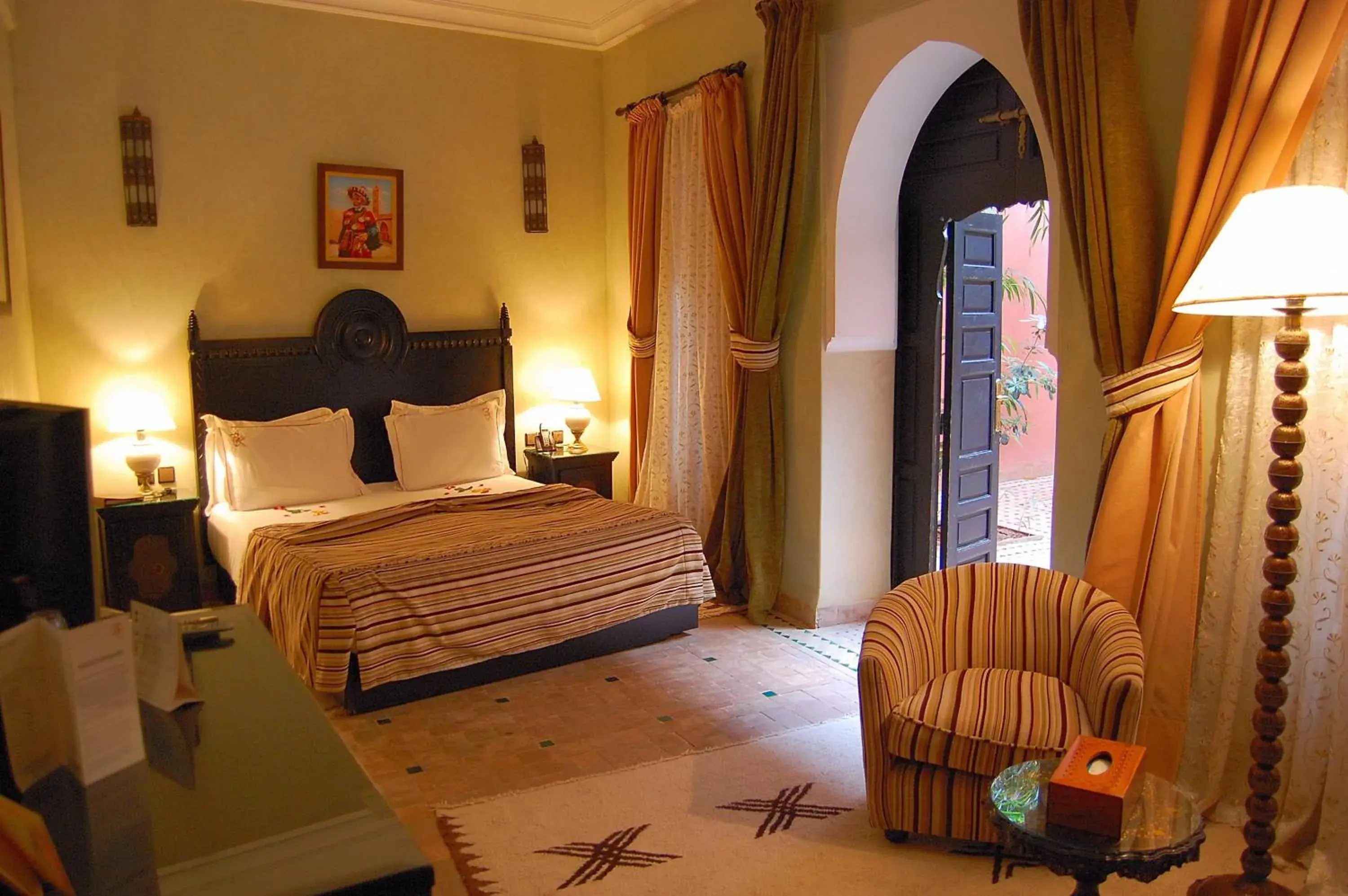 Photo of the whole room, Bed in Les Borjs De La Kasbah