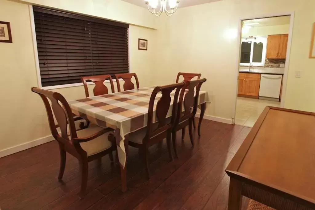 Dining Area in Cherry Tree Inn