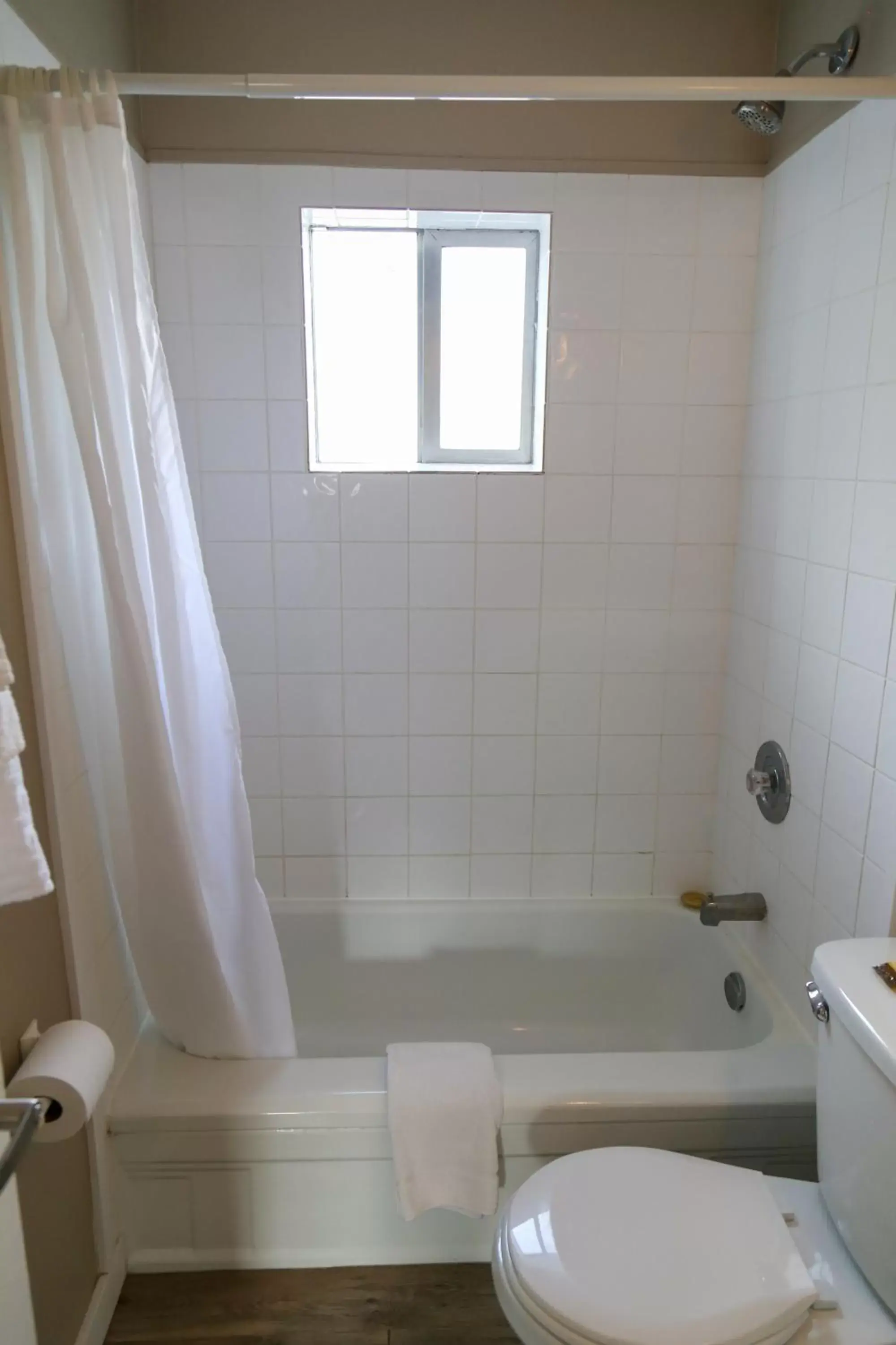 Bathroom in Richter Pass Beach Resort