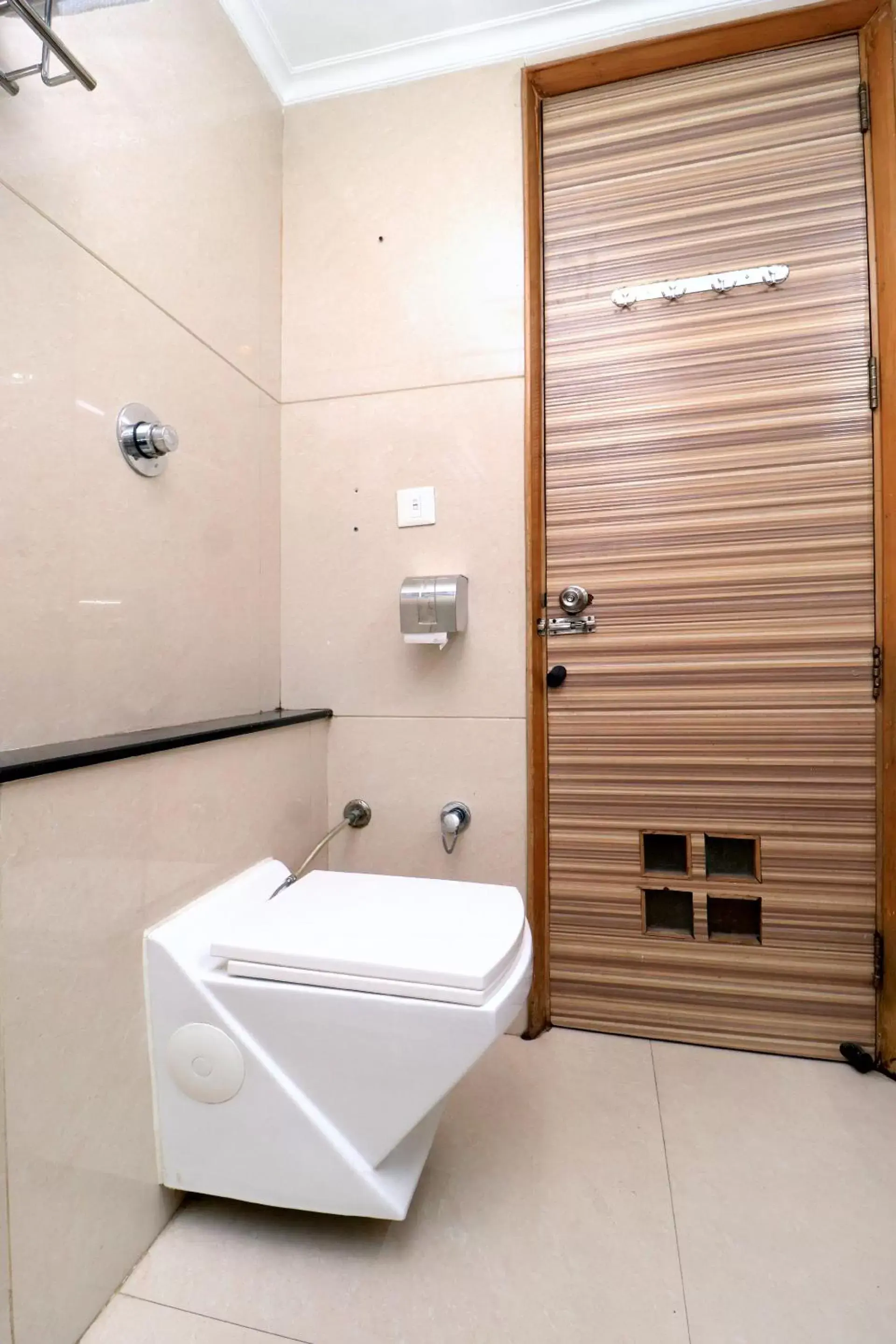 Bathroom in Hotel Rajshree & Spa