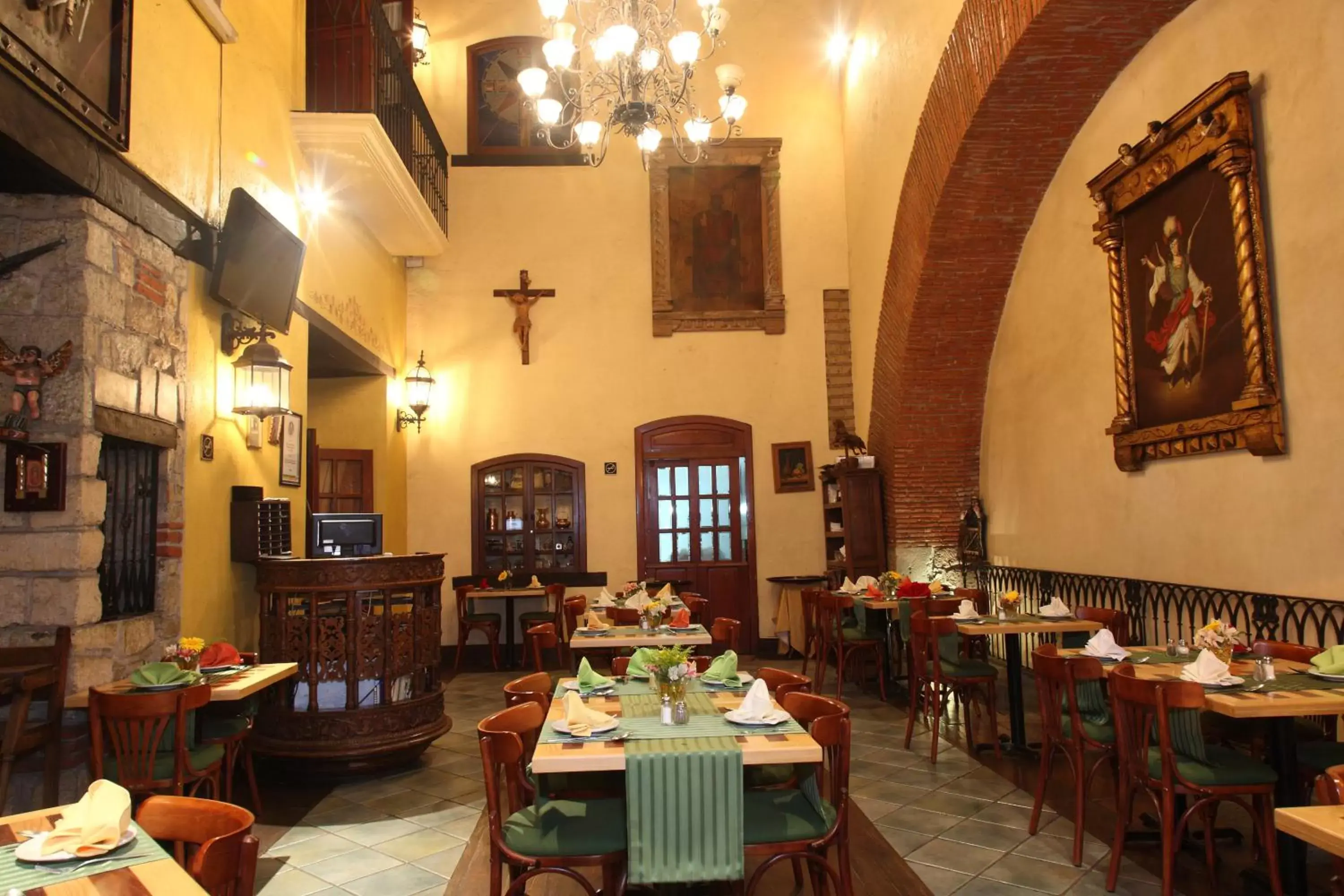 Restaurant/Places to Eat in Hotel CasAntica