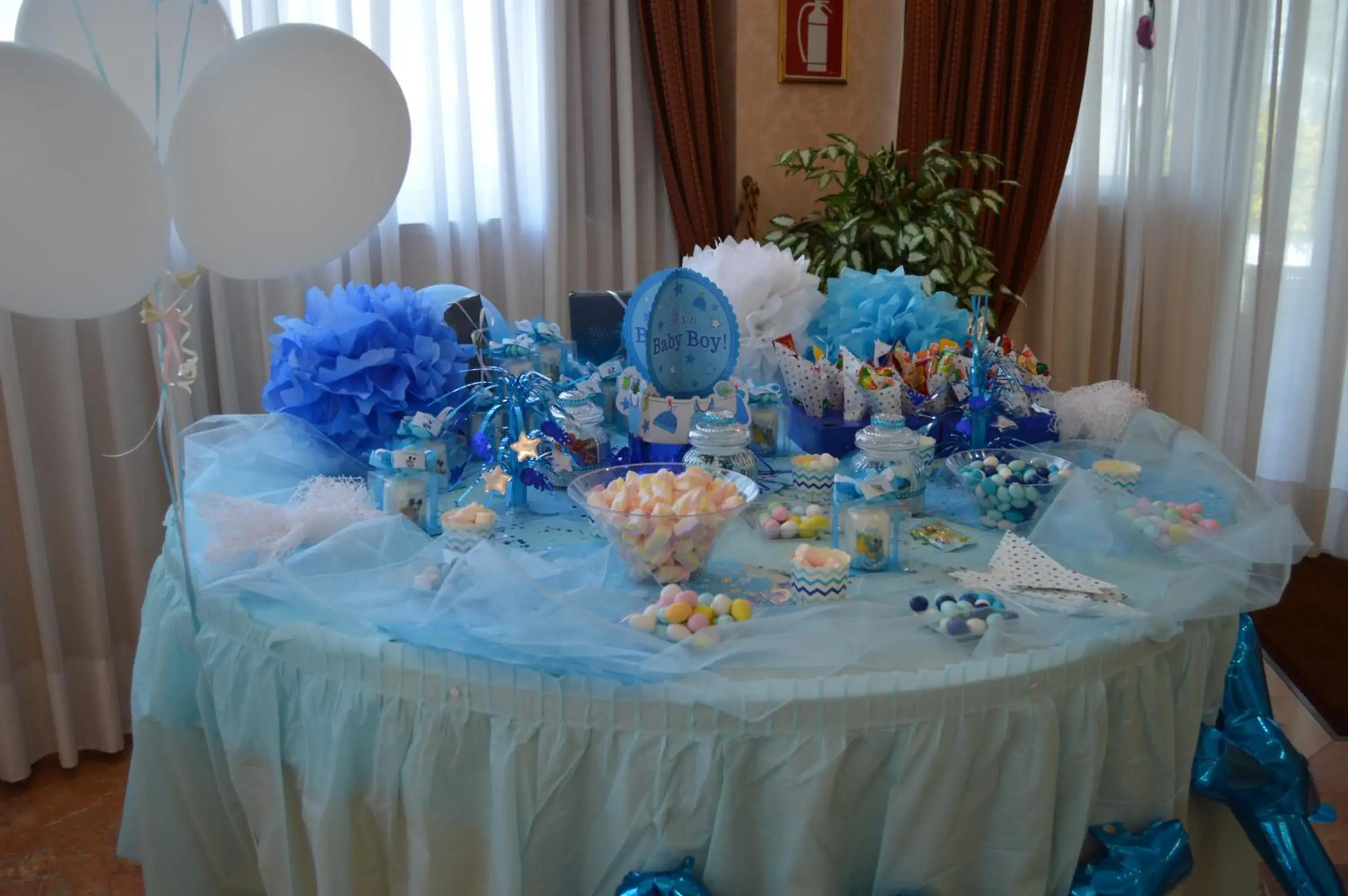 Restaurant/places to eat in Hotel Principe Restaurant/places to eat in Hotel Principe