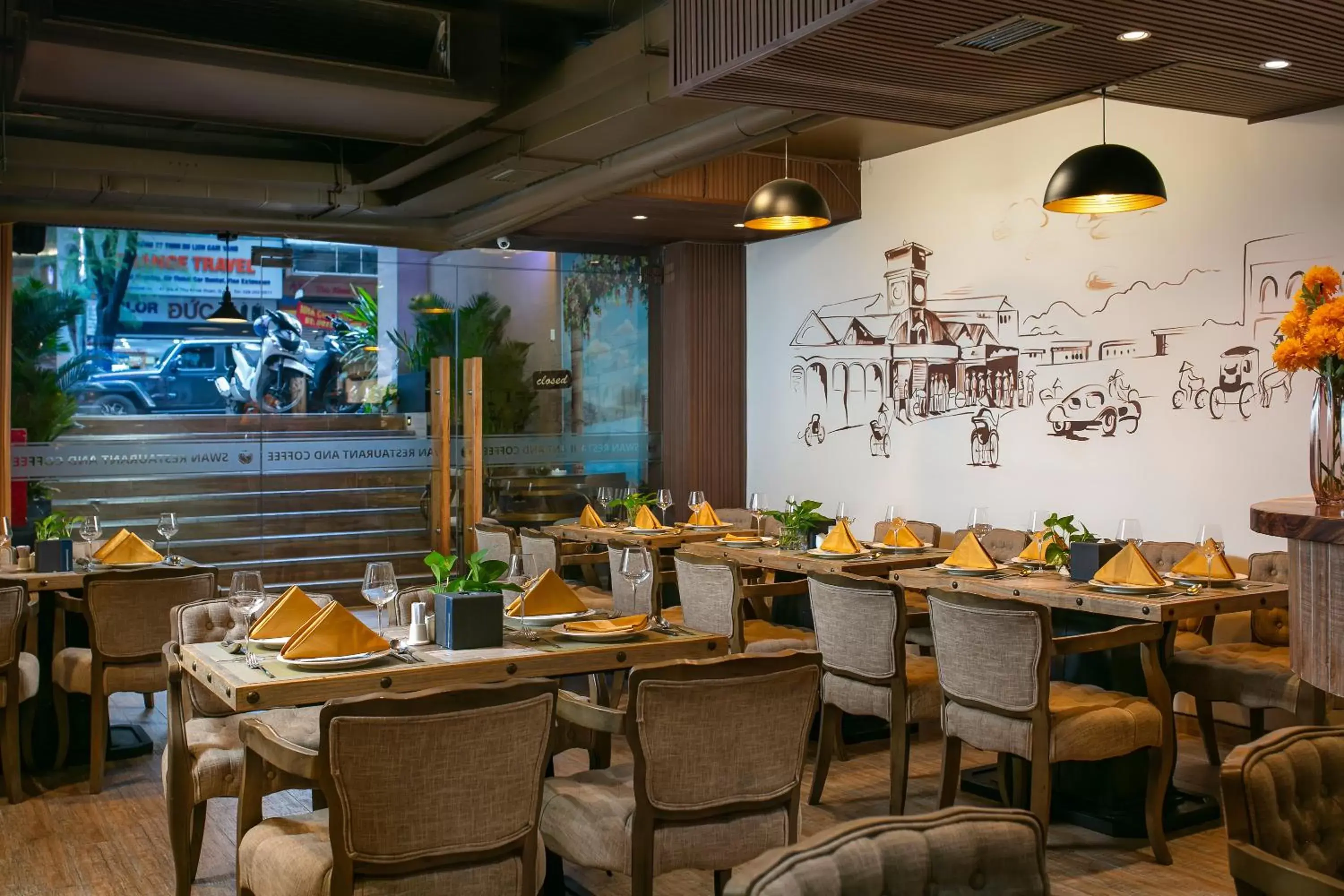 Restaurant/Places to Eat in Nesta Hotel Saigon