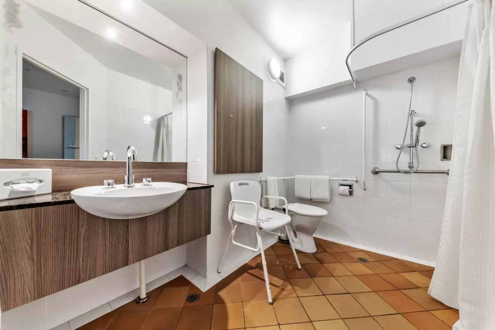 Bathroom in Novotel Darwin CBD