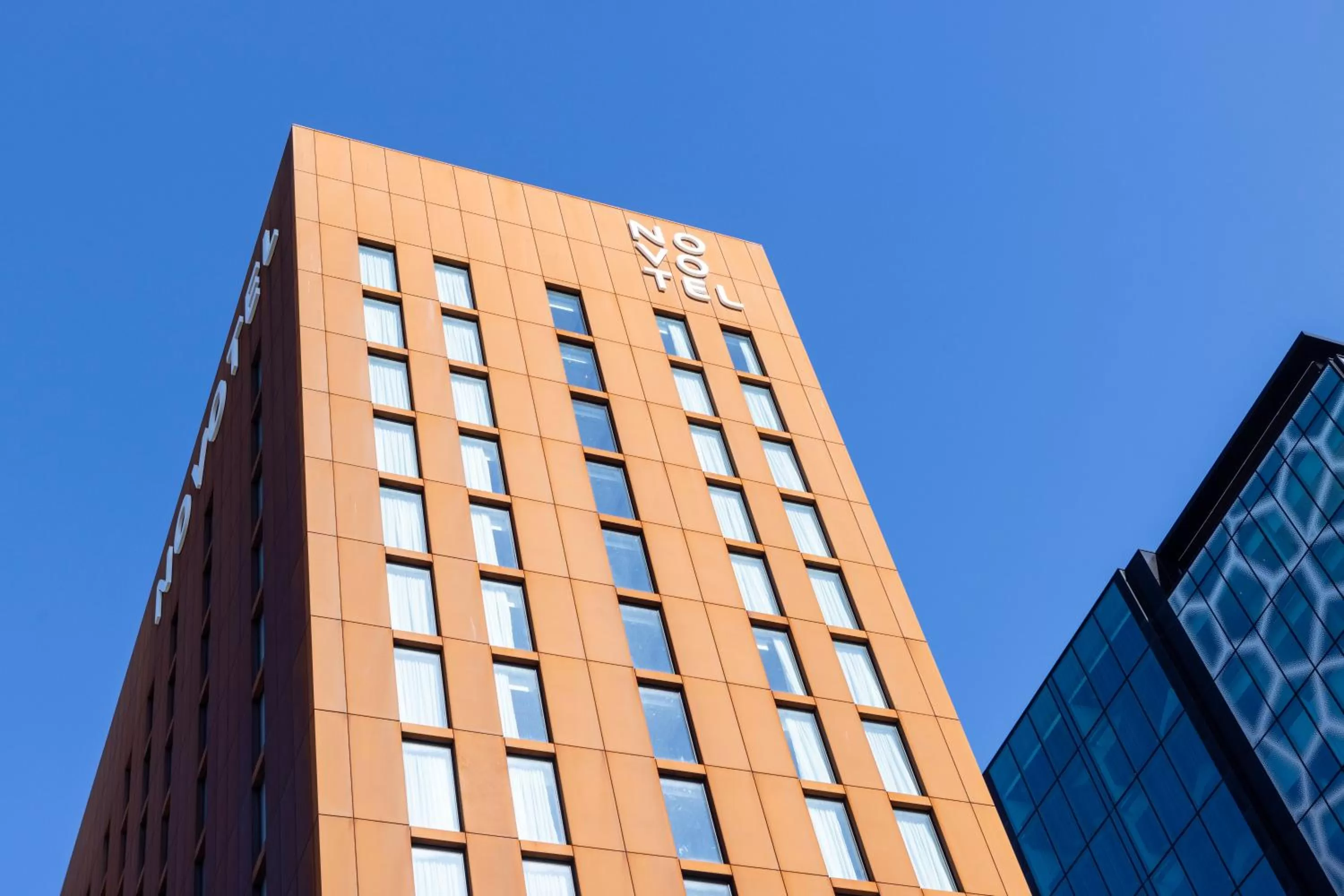 Property building in Novotel Liverpool Paddington Village