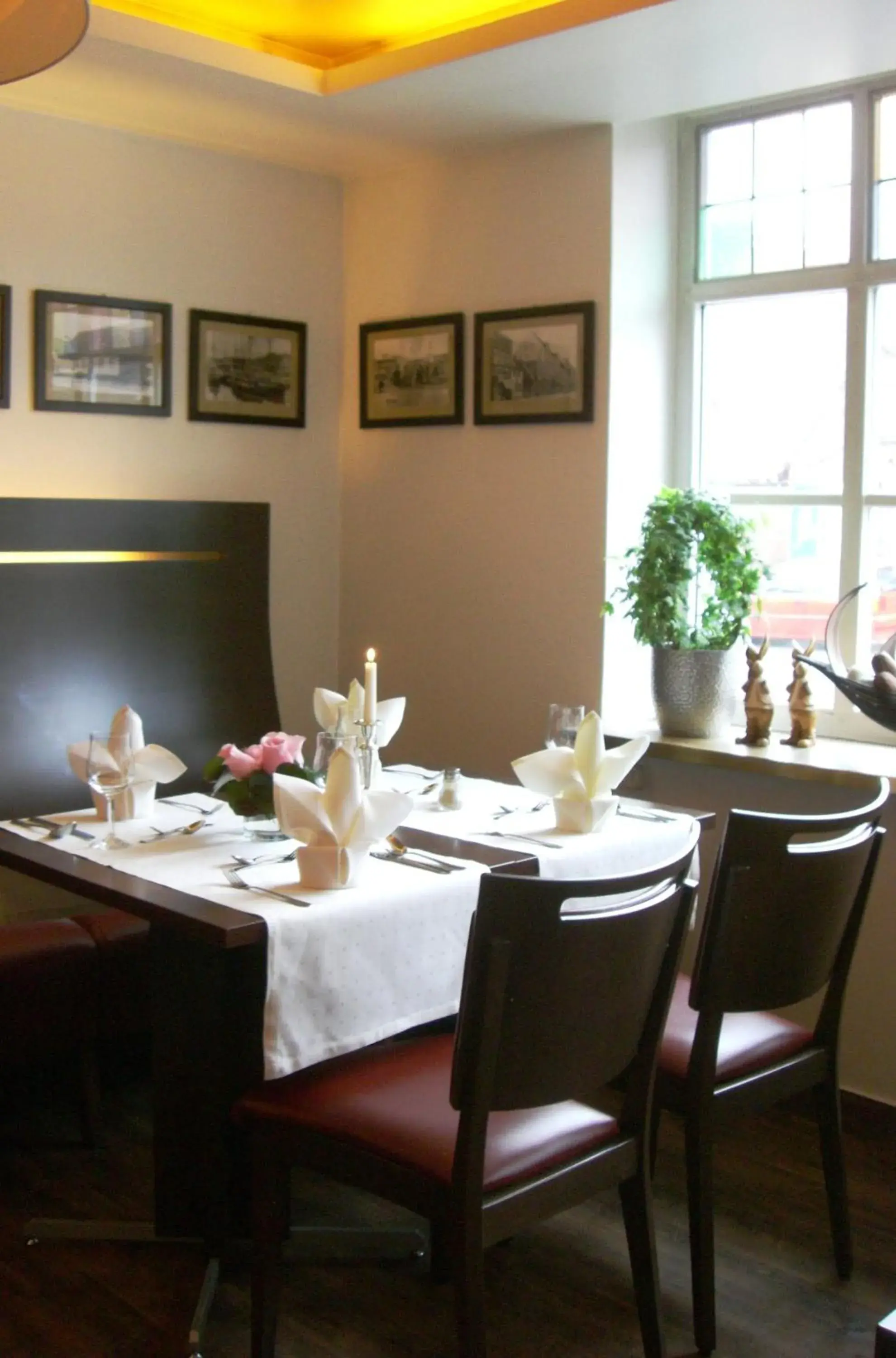 Restaurant/Places to Eat in Hotel Osterkrug