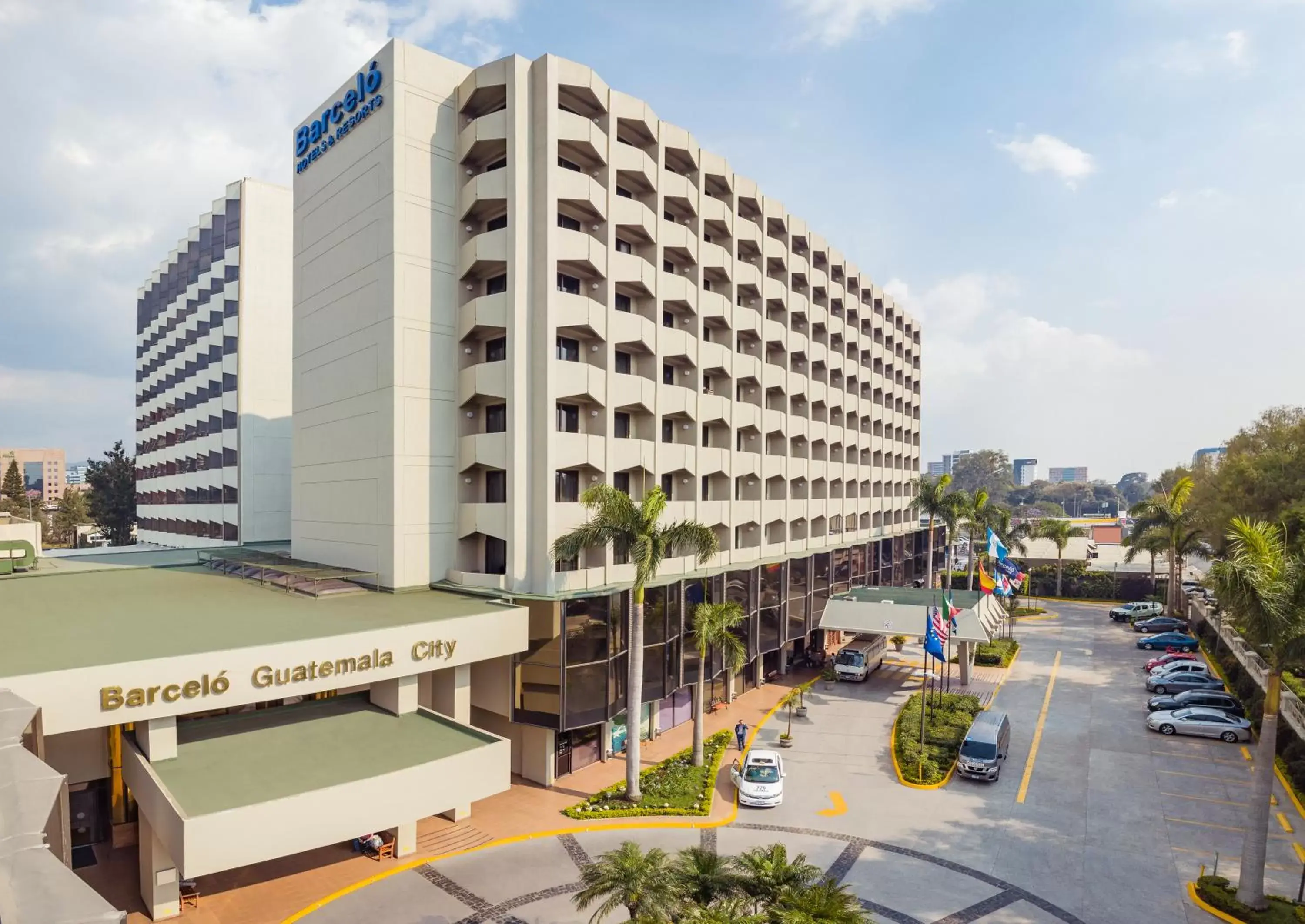 Property Building in Barceló Guatemala City