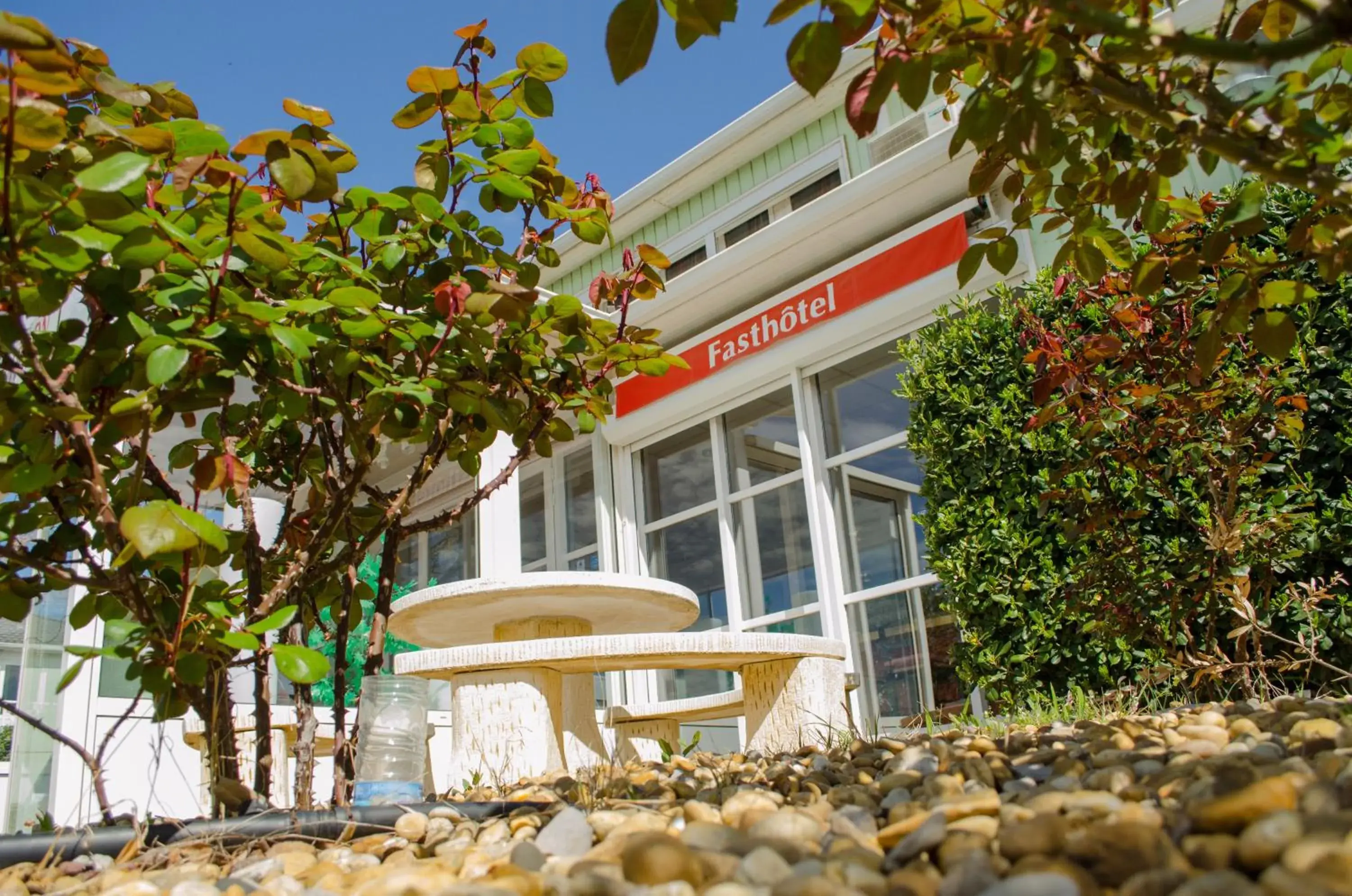 Garden, Property Building in Fasthotel Narbonne