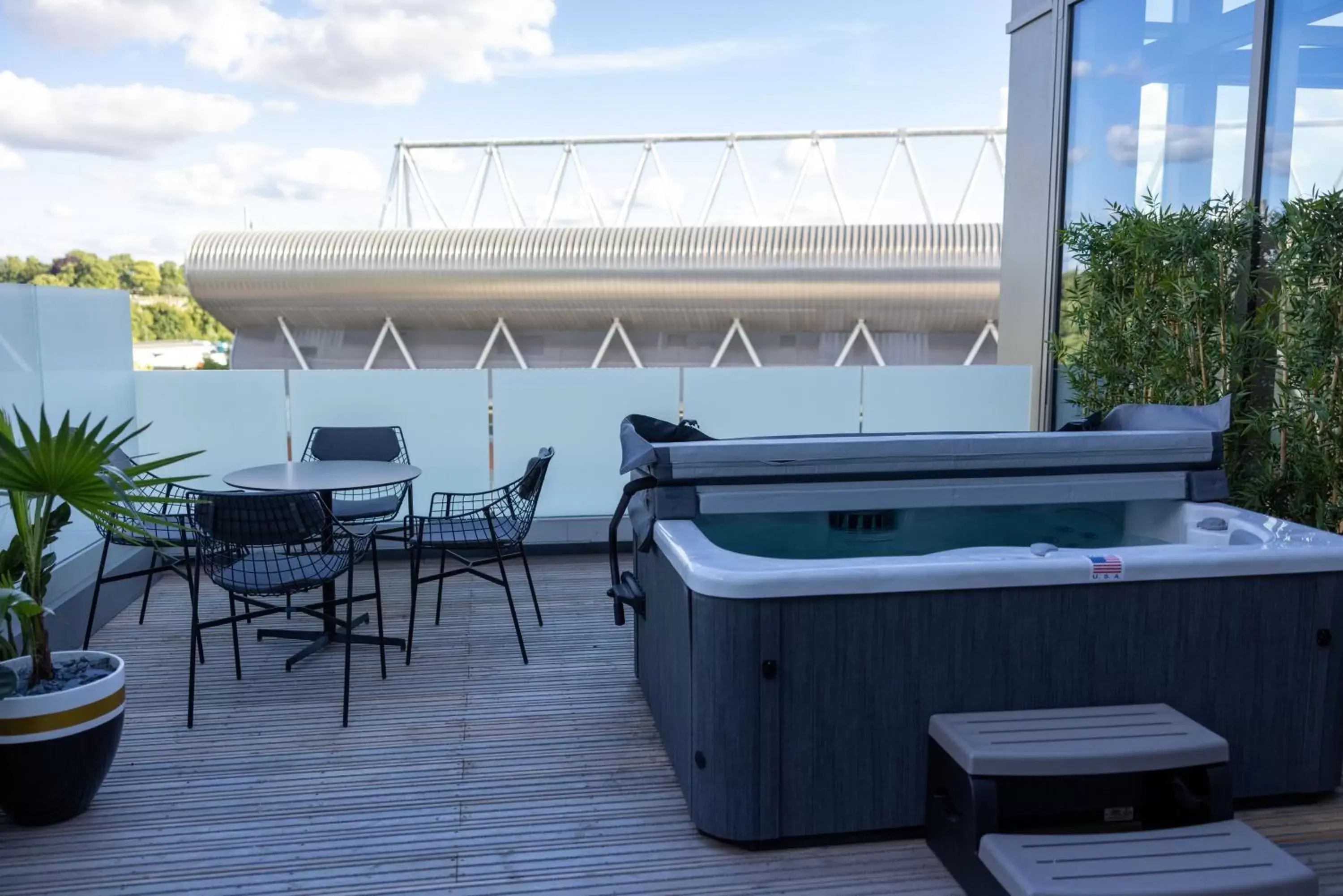 Terrace Suite with Hot Tub in Hotel Brooklyn Leicester