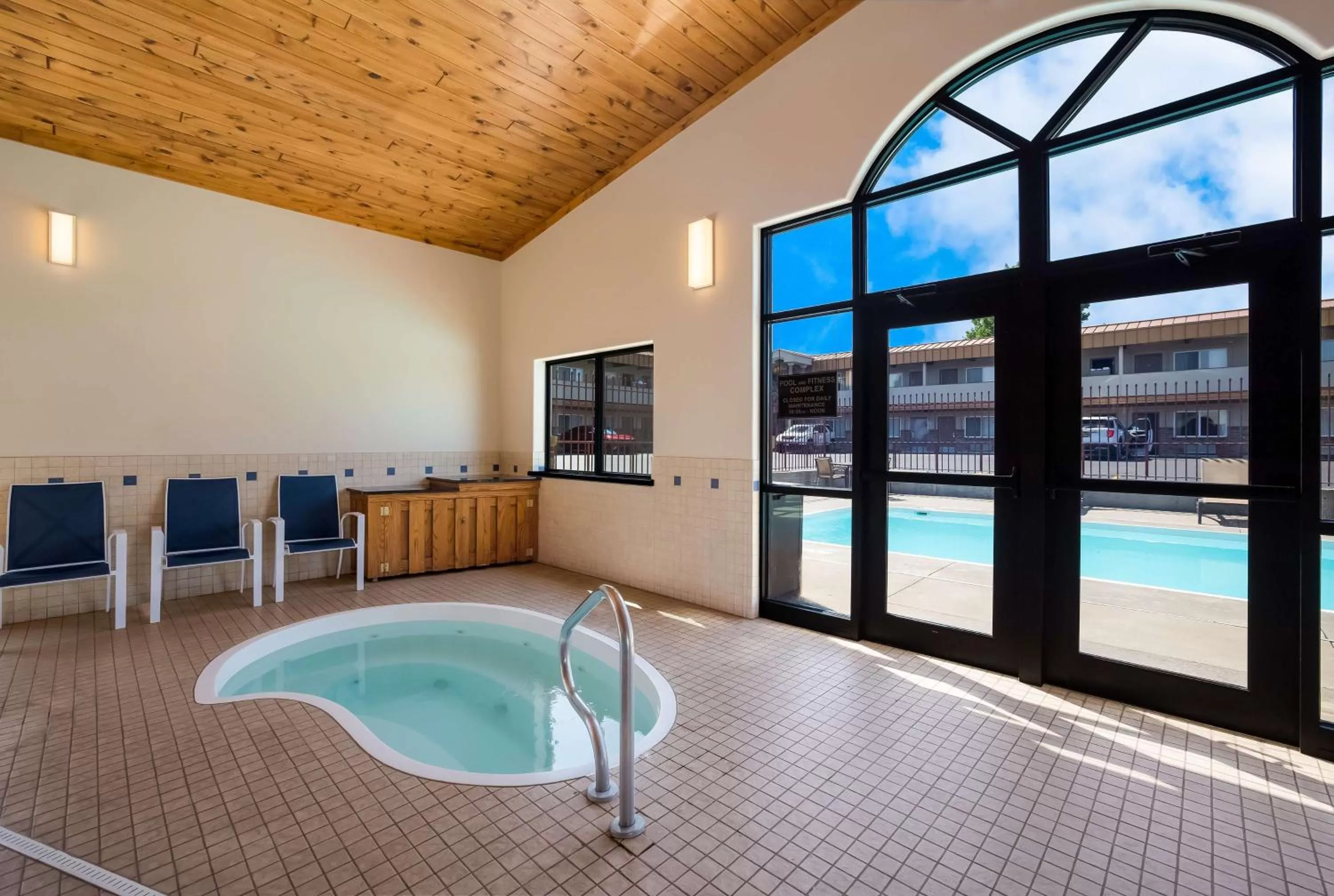 Pool view in Best Western Plains Motel