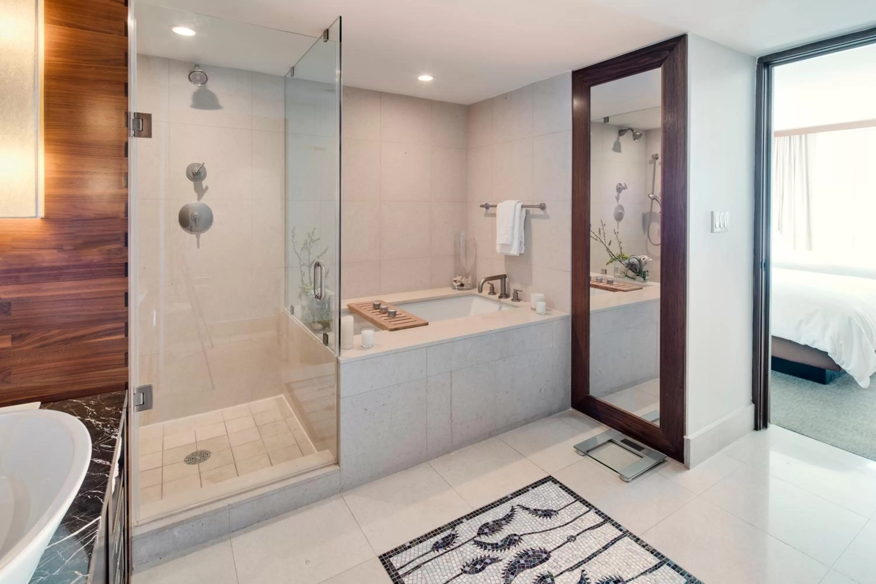 Bathroom in Carillon Miami Wellness Resort
