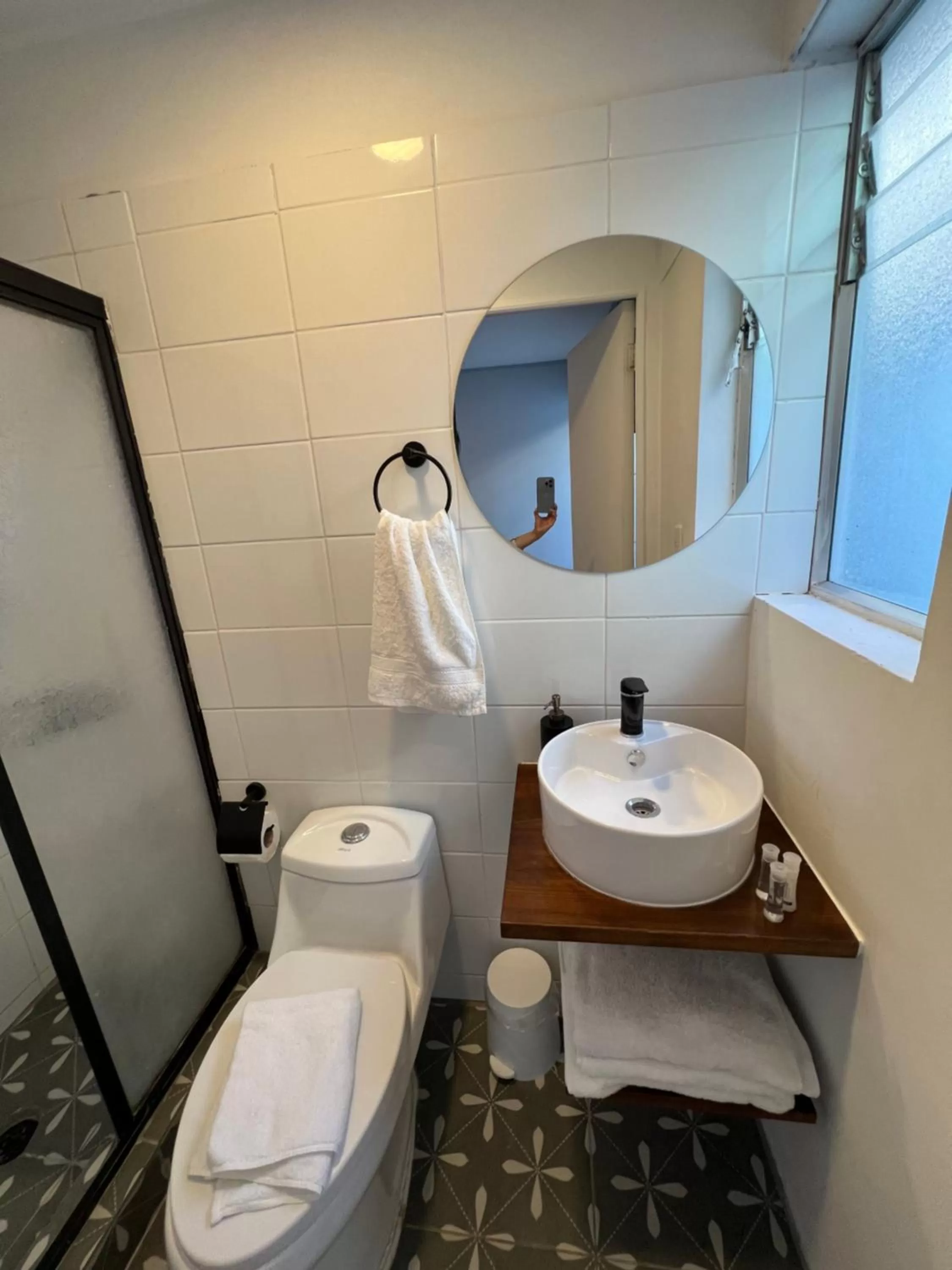 Bathroom in Hotel Florencia