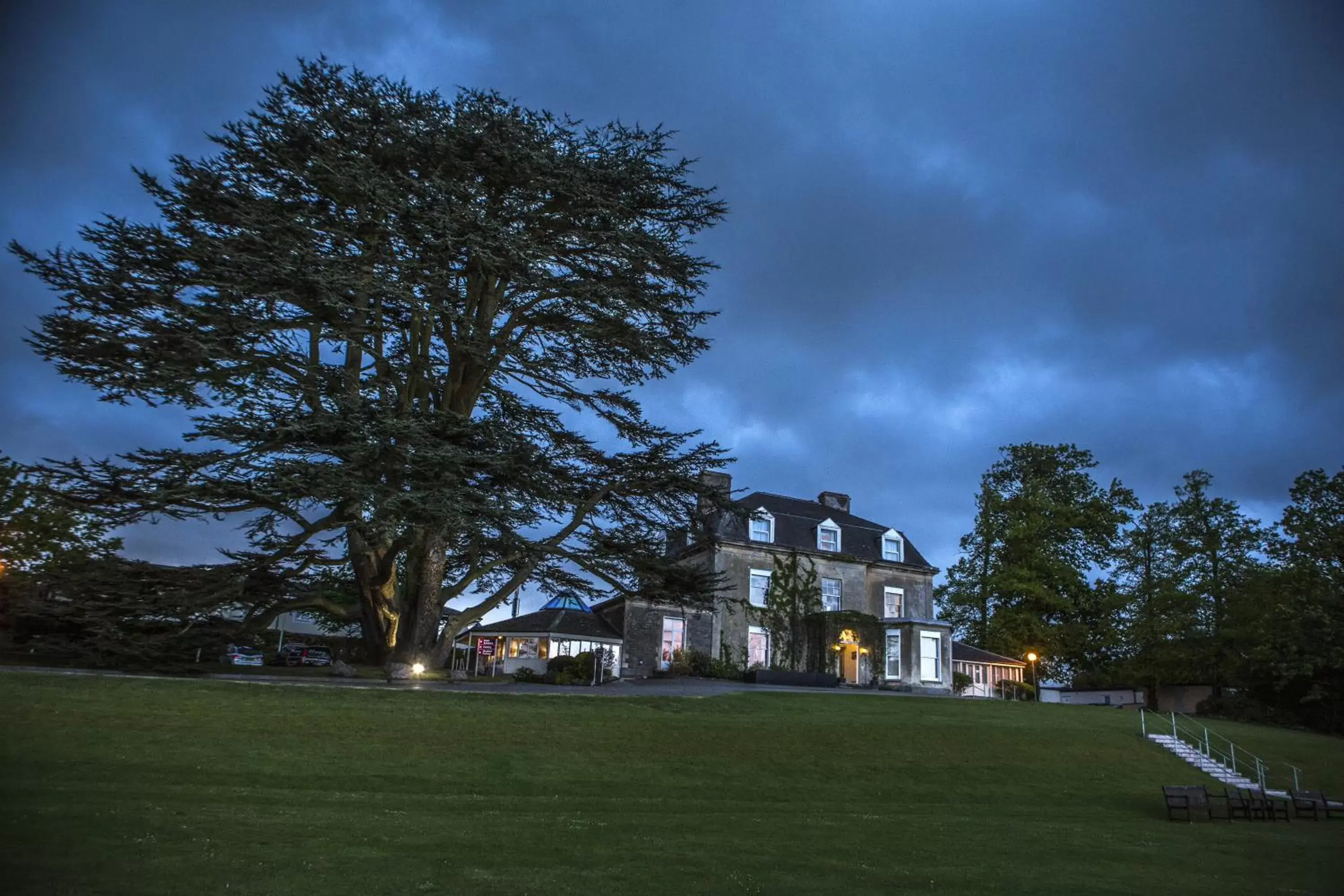 Facade/entrance, Property Building in Mercure Bristol North The Grange Hotel