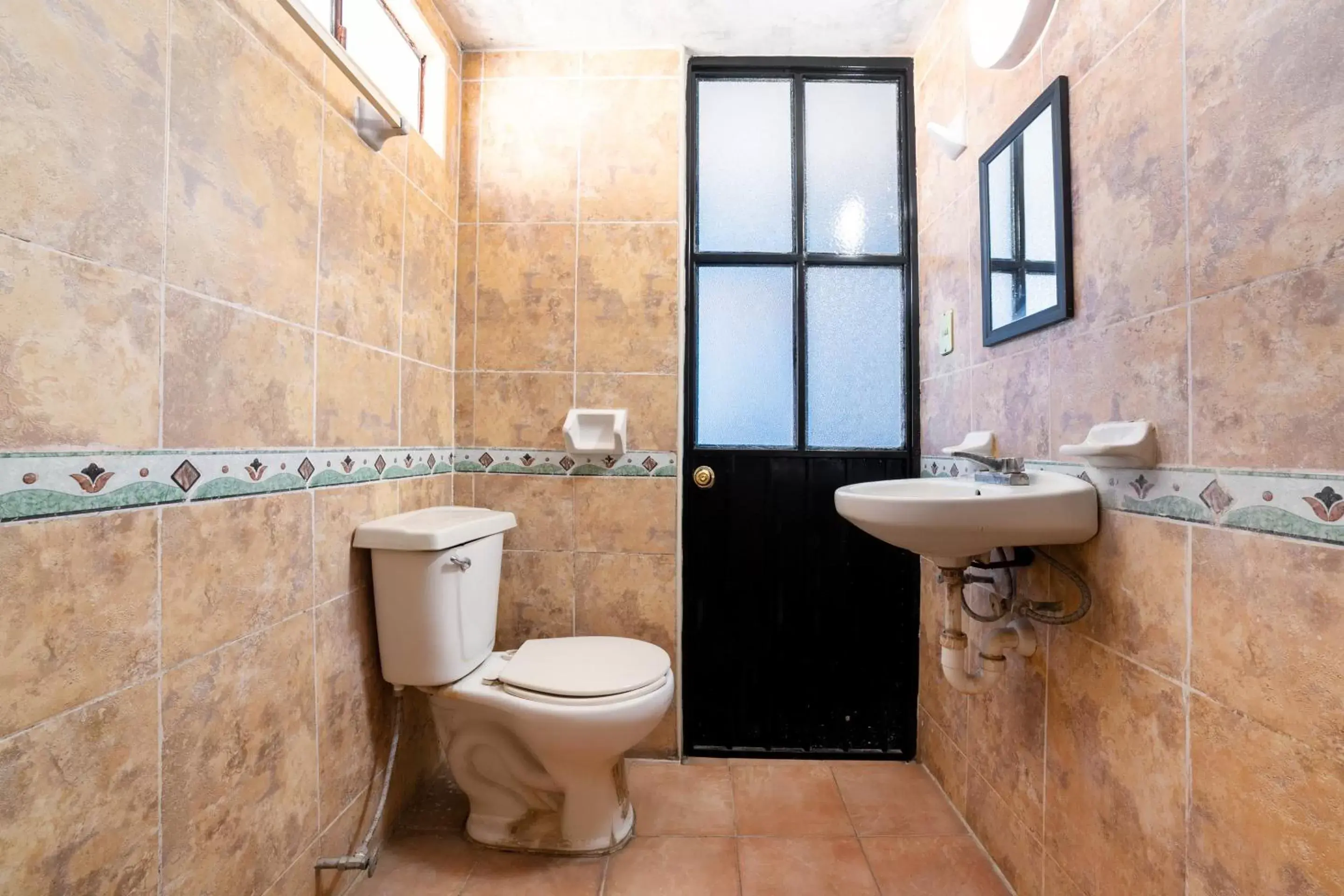 Bathroom in OYO Casa Vieja,Ciudad Serdán,Museo La Magnolia