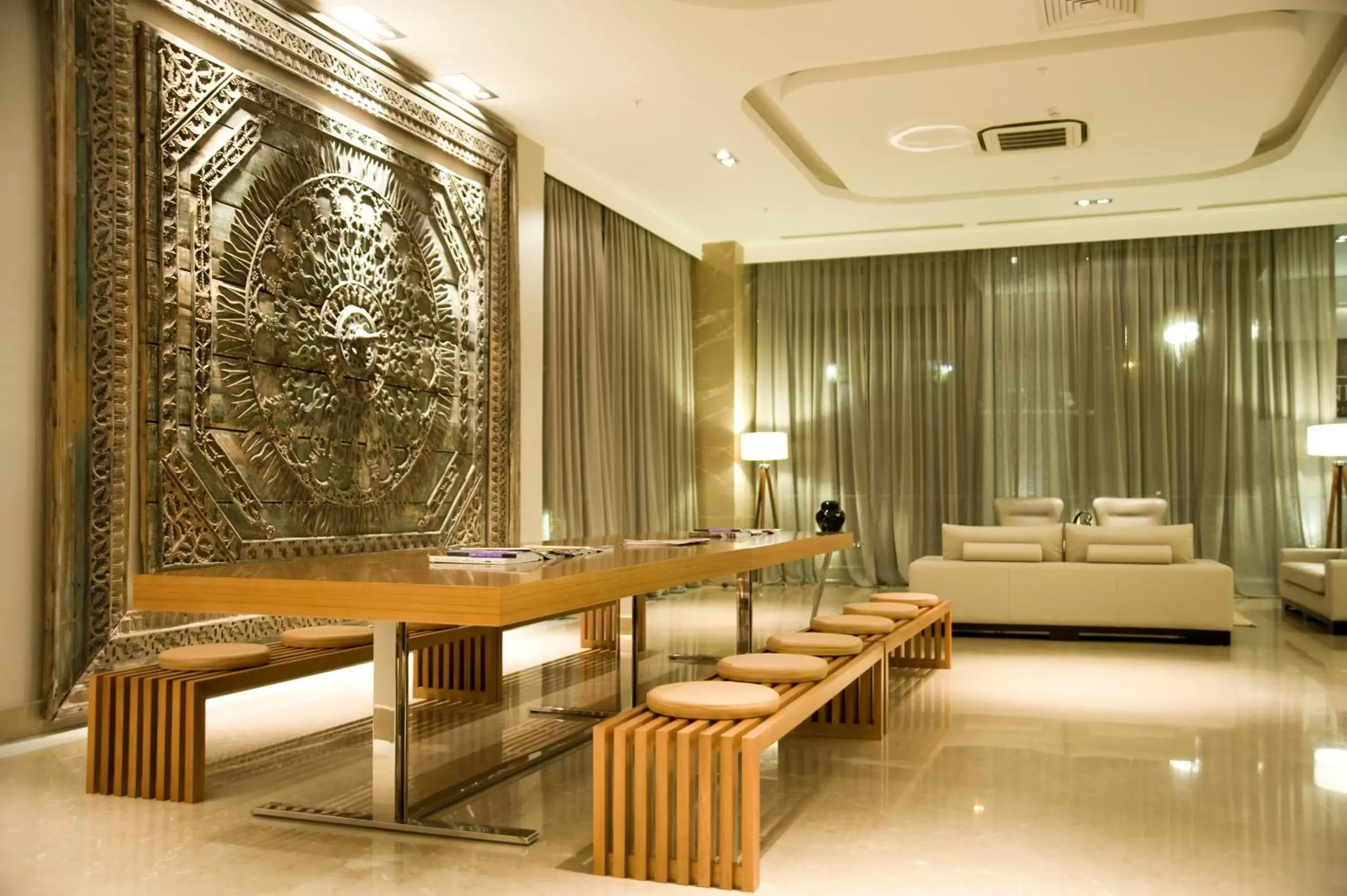 Lobby or reception in Anemon Konya