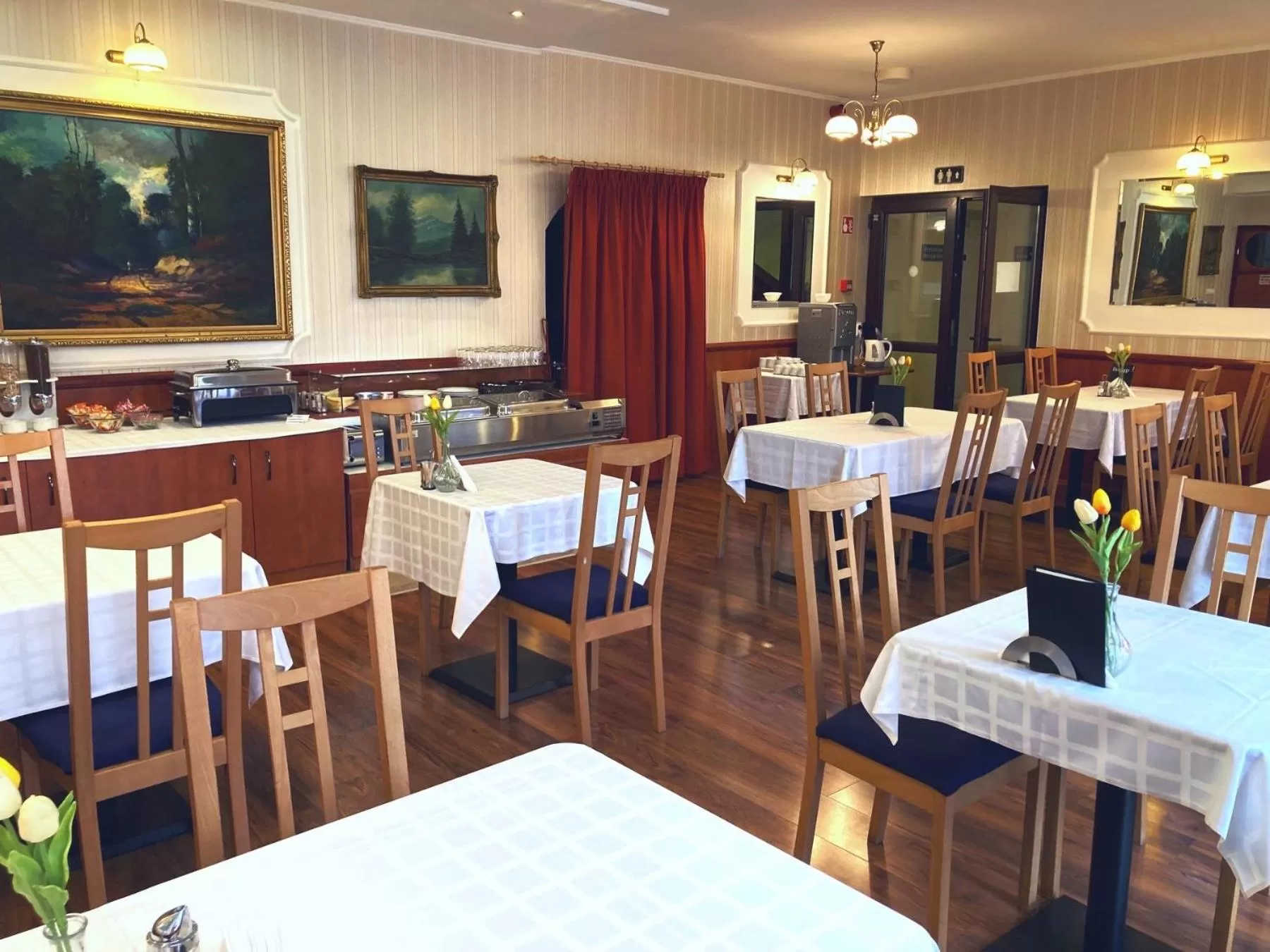 Buffet breakfast in Liza Aqua & Conference Hotel