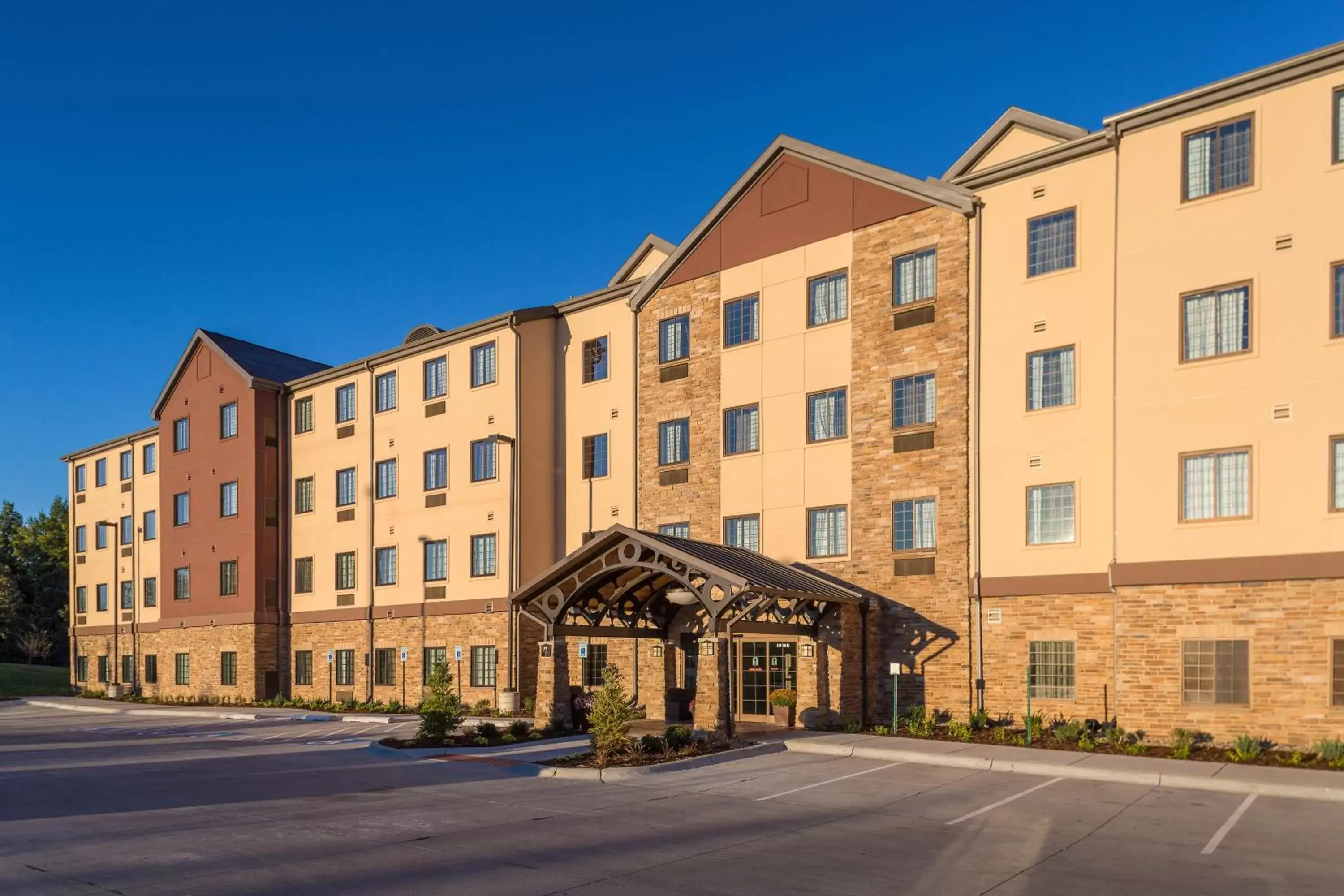 Property Building in Staybridge Suites Omaha West, an IHG Hotel