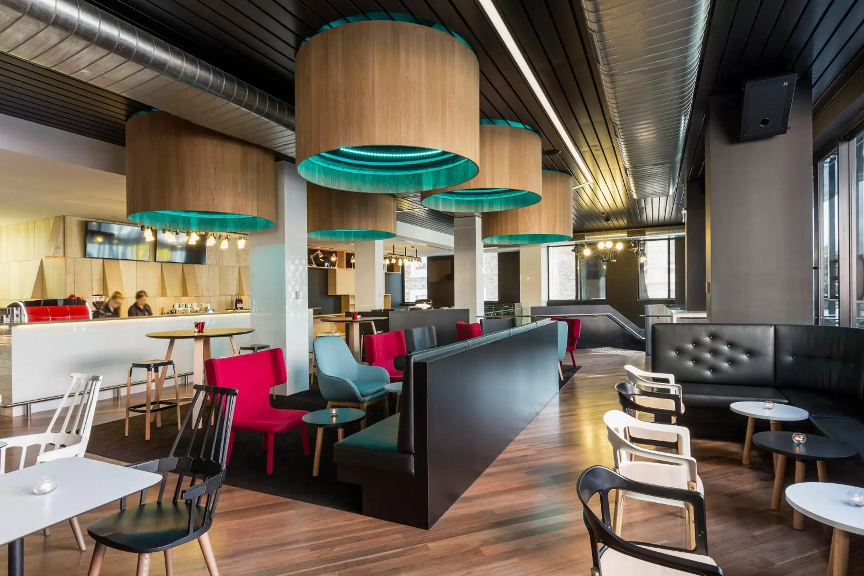 Lounge or bar, Restaurant/Places to Eat in ibis Adelaide