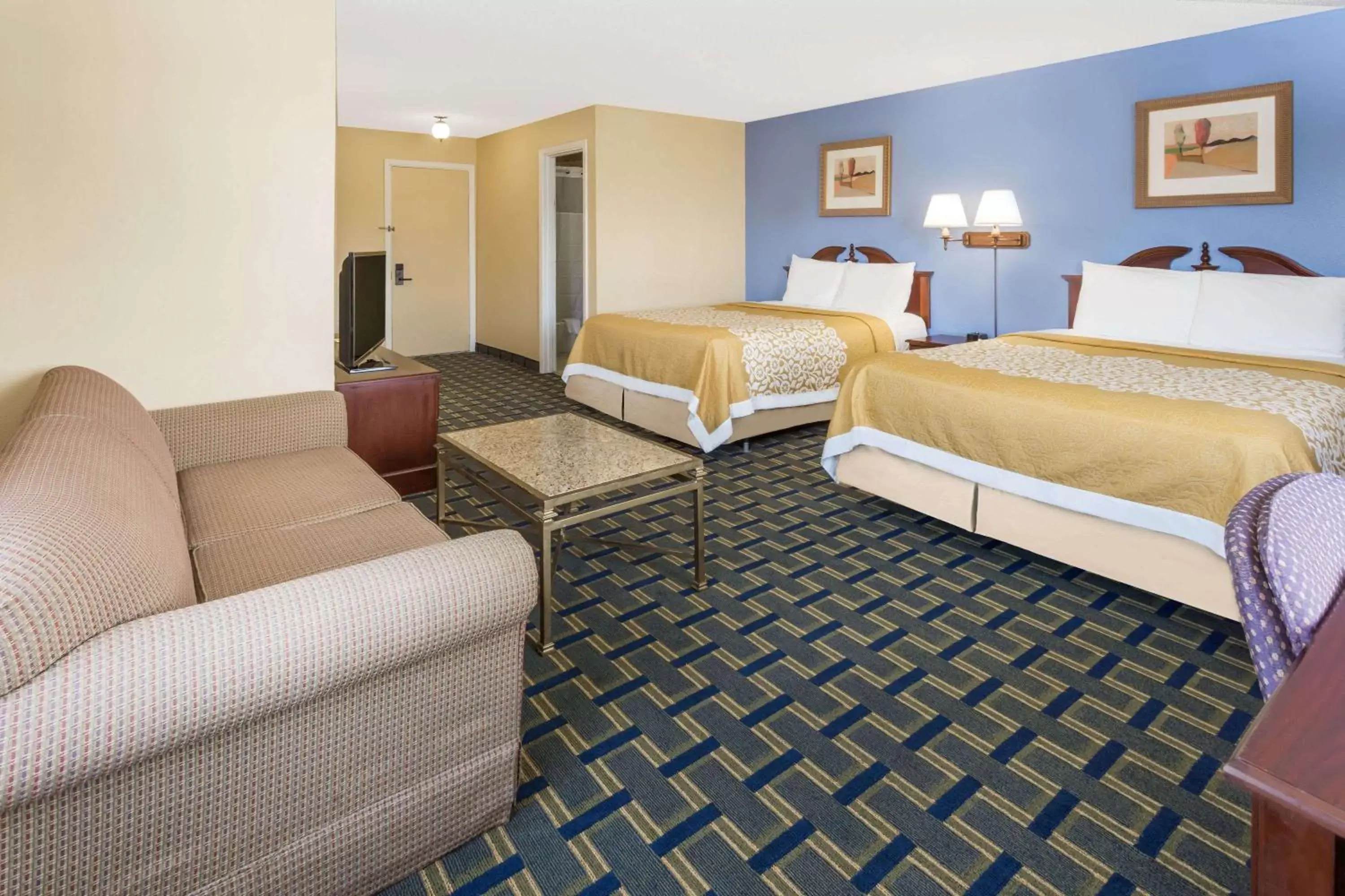 Photo of the whole room in Days Inn by Wyndham Plymouth