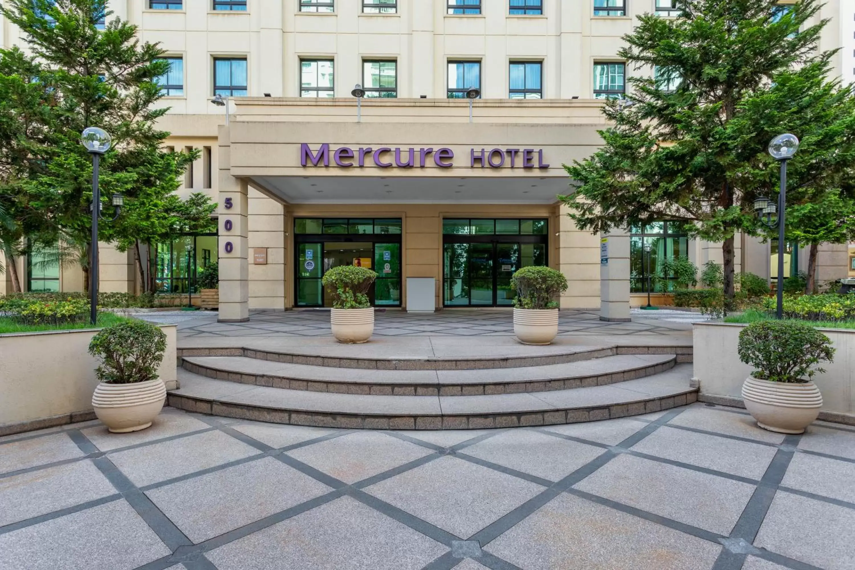 Facade/entrance in Mercure Sao Paulo Pinheiros