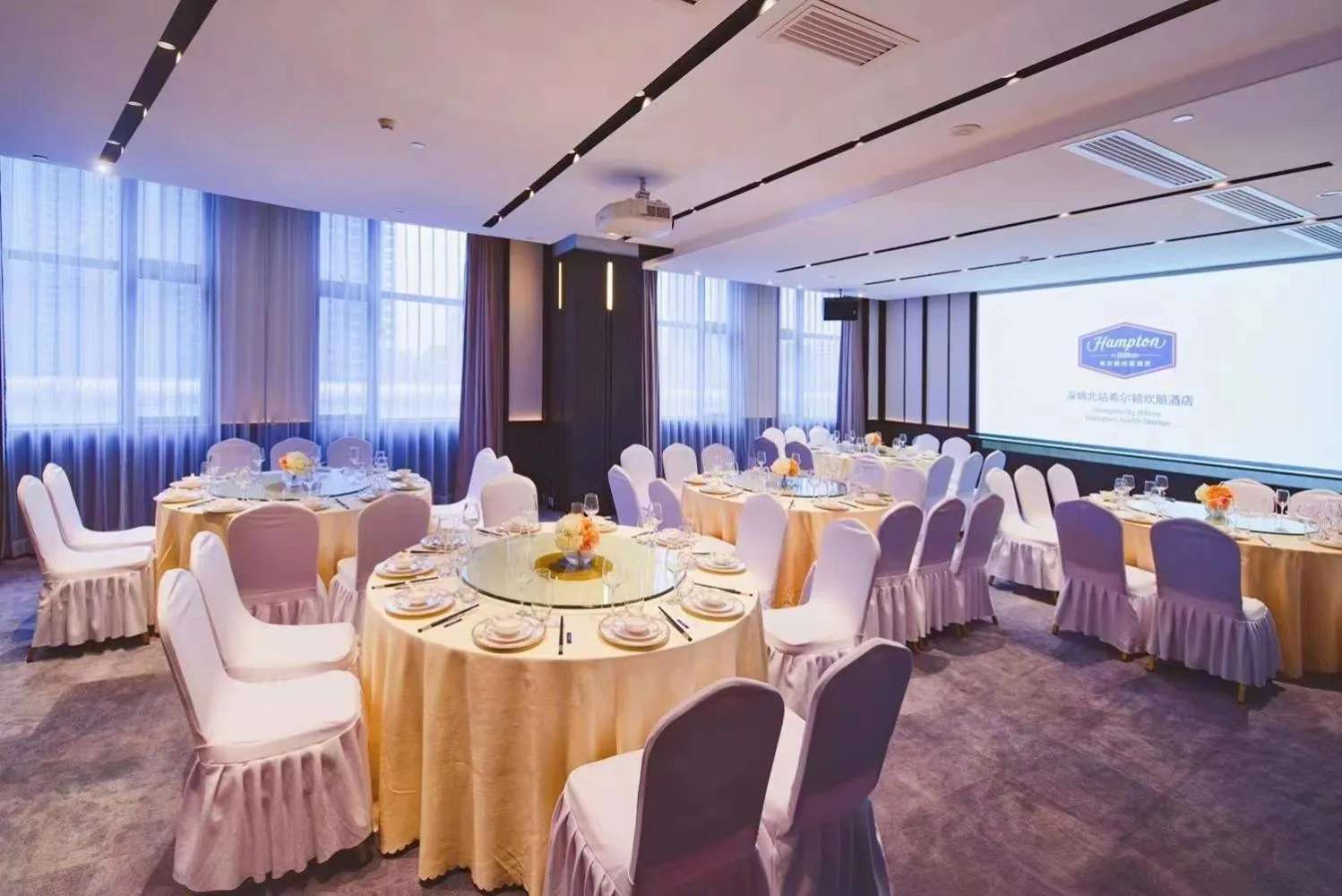 Meeting/conference room in Hampton by Hilton Shenzhen North Station