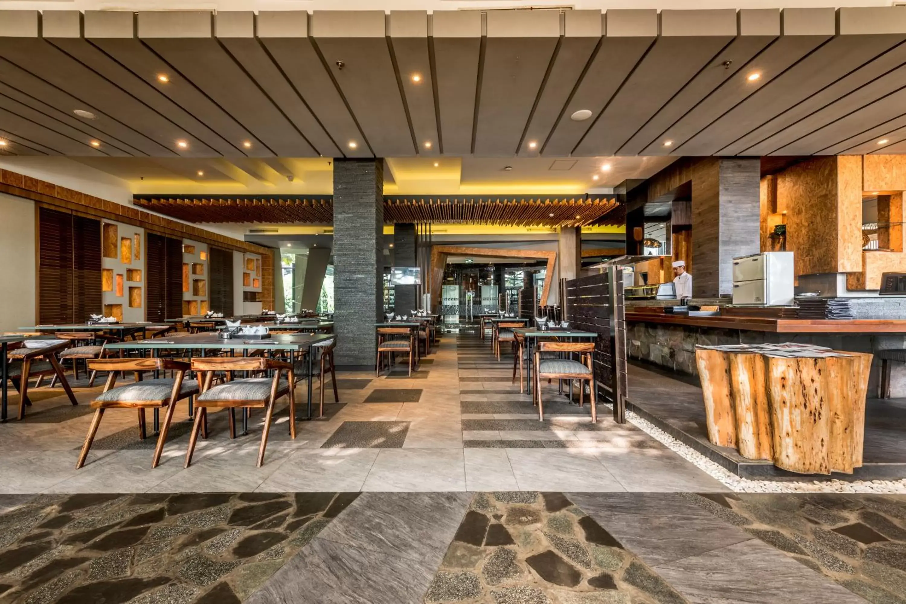 Restaurant/Places to Eat in Holiday Inn Cikarang Jababeka, an IHG Hotel