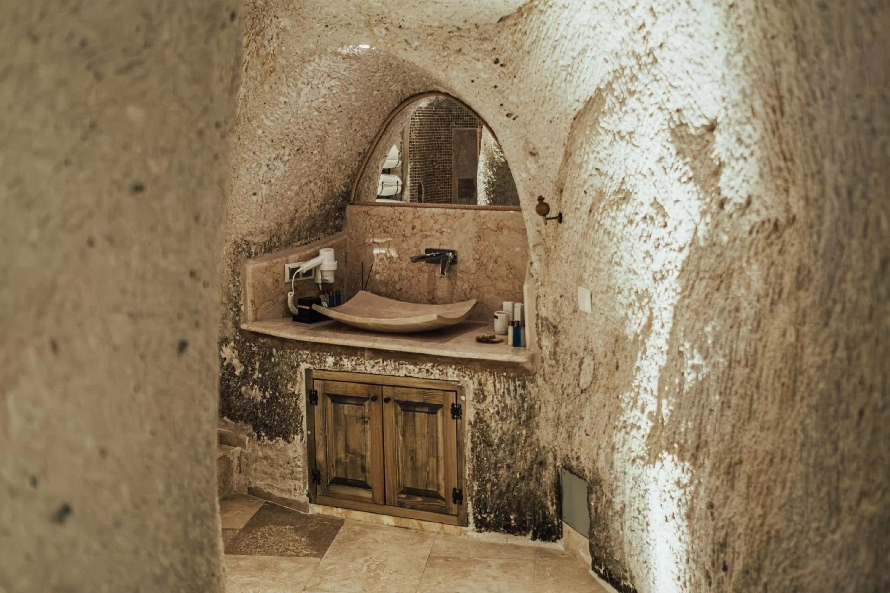 Bathroom in Şah Saray Cave Suites Halal Hotel