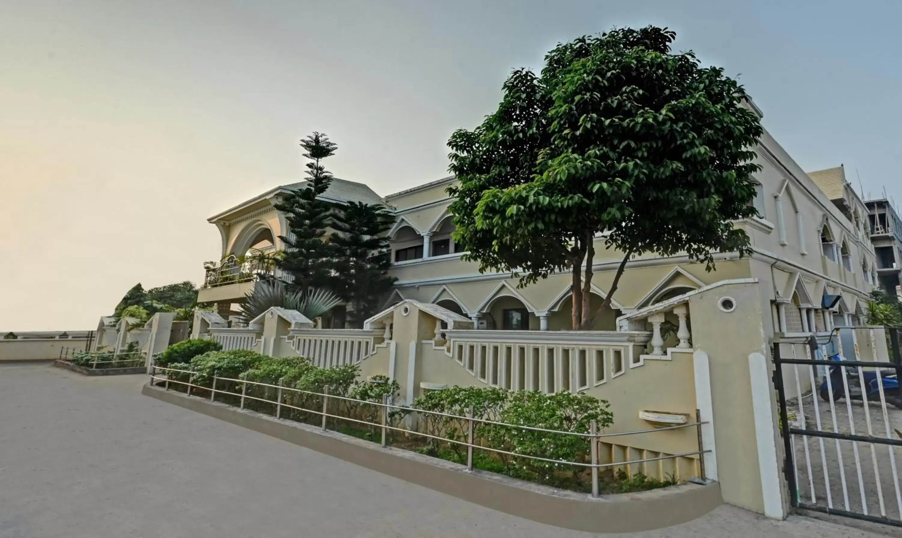 Property Building in Treebo Trend Sidhartha International Baliapanda