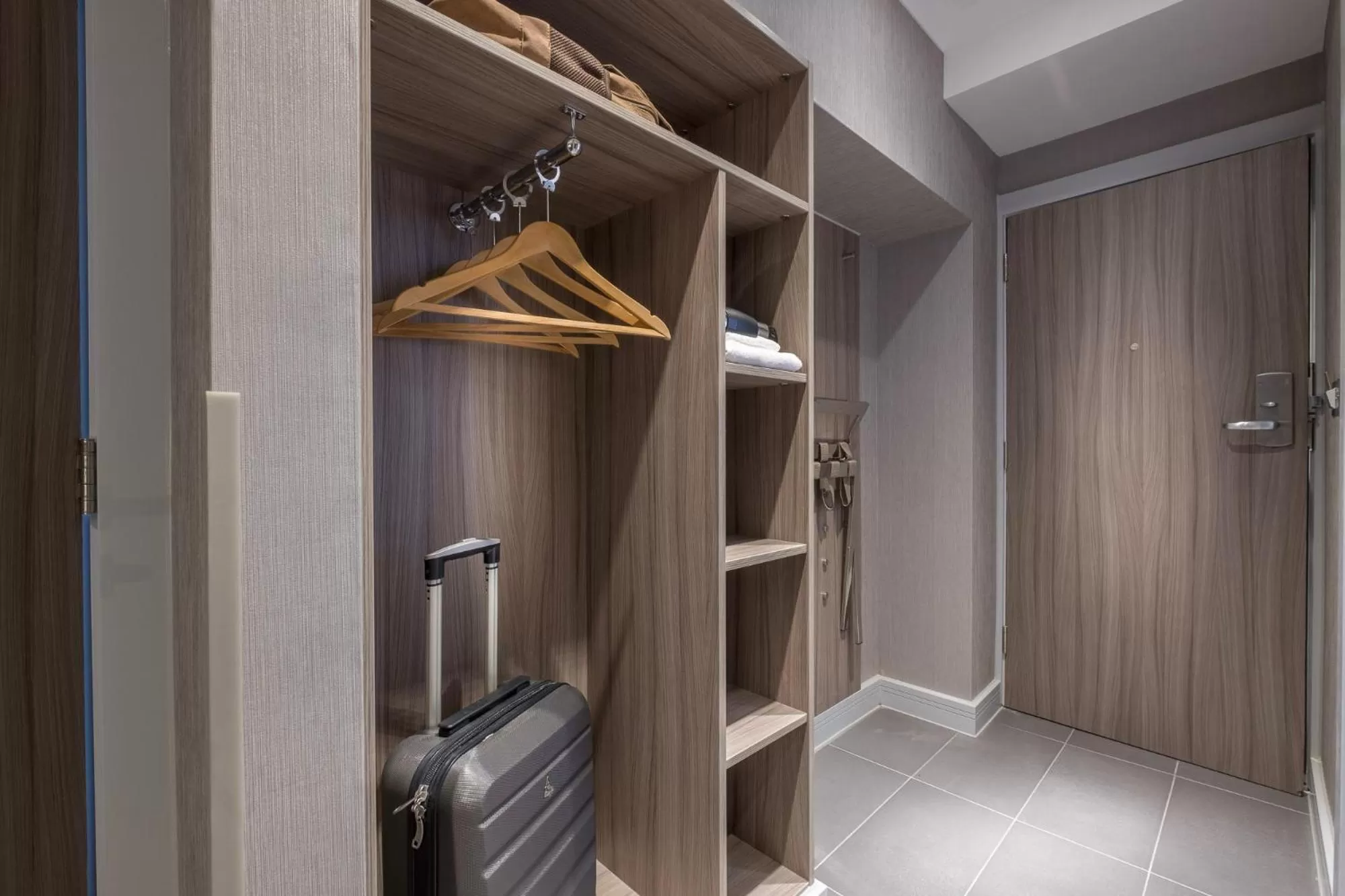 wardrobe in City Sleeper at Royal National Hotel