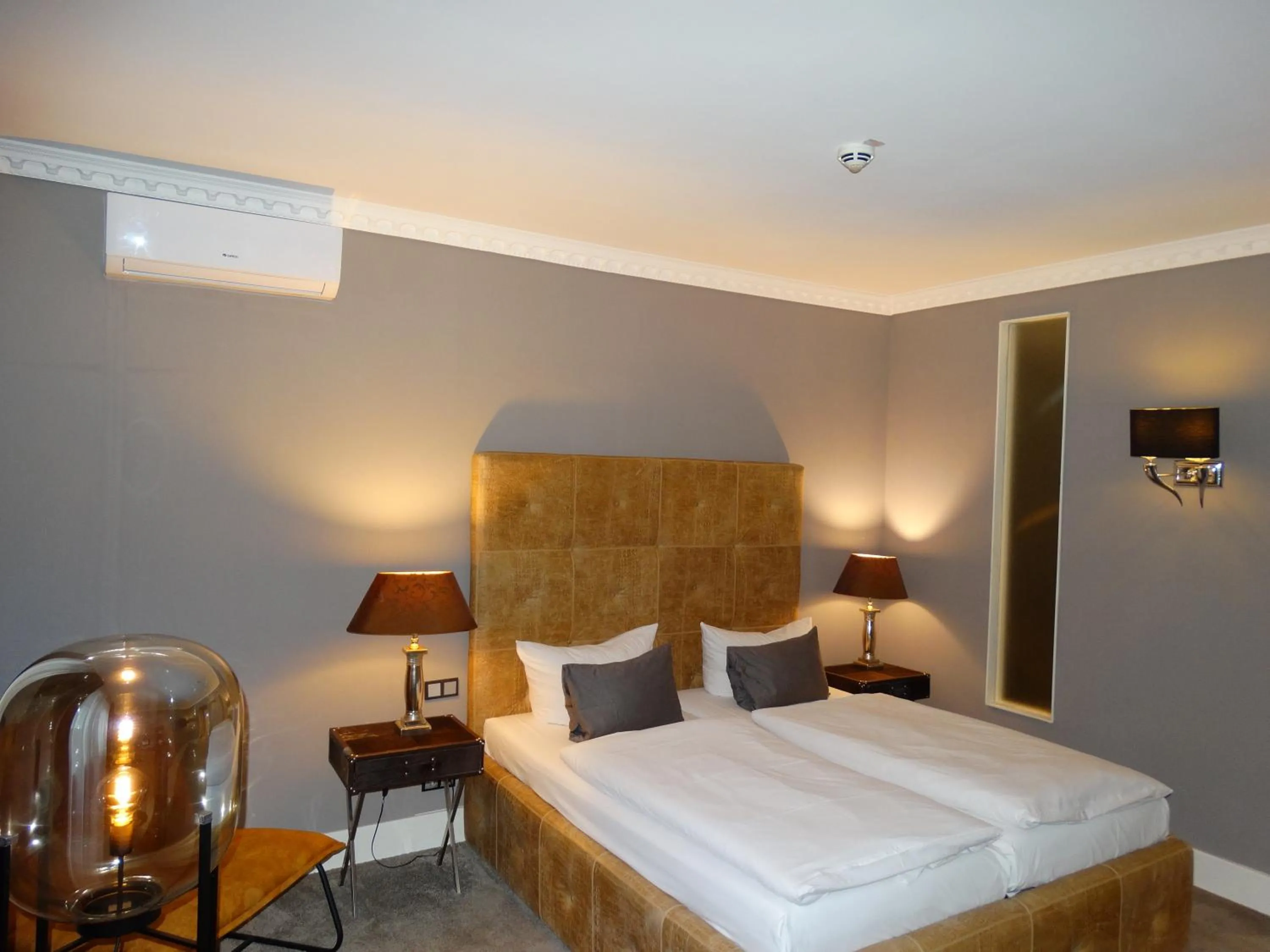 Bed in Boutique-Hotel GEORGES